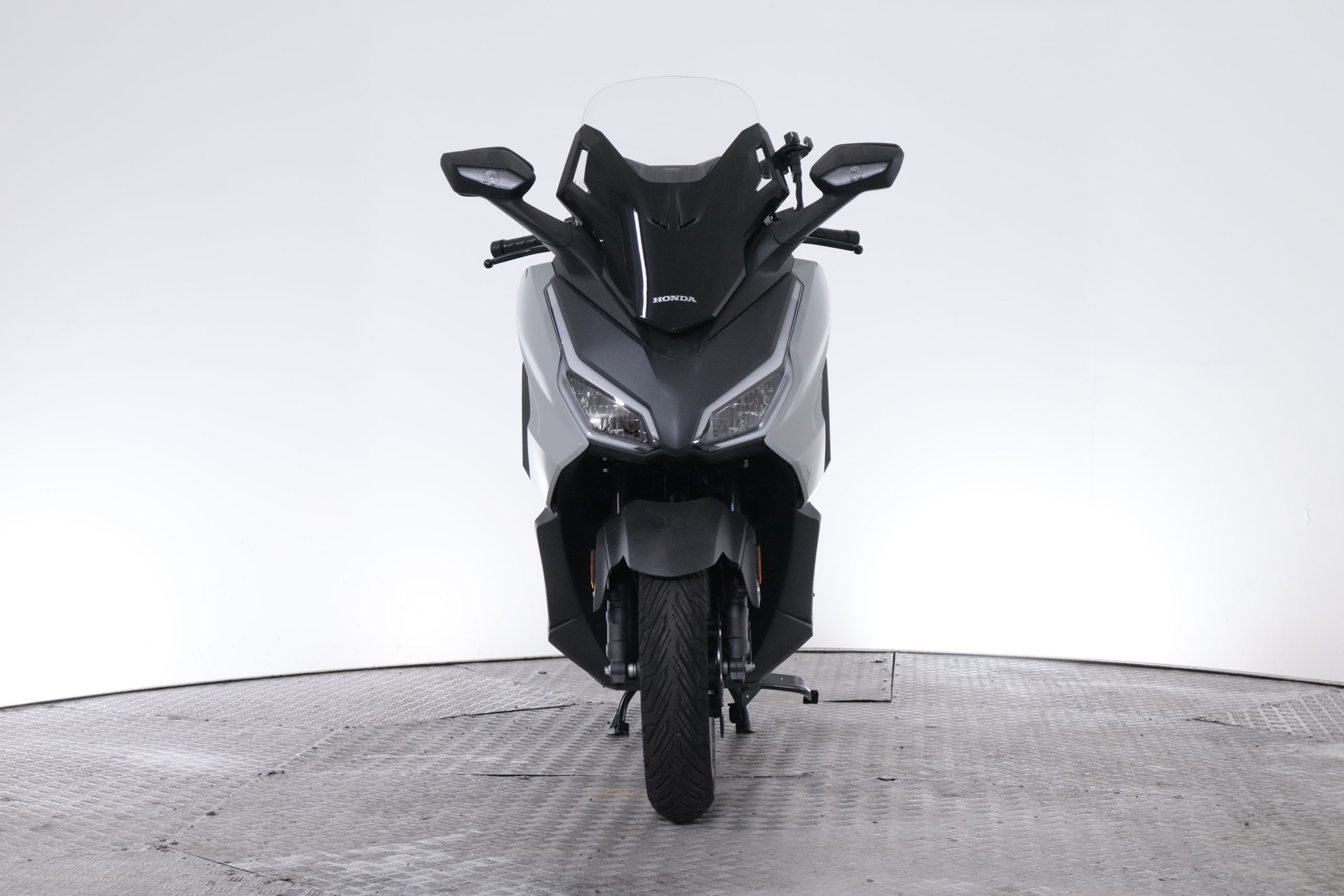 Honda Forza 125 FORZA 125 ABS 14CV A ESTRENAR #  GARANTIA FABRICA 8/2028,FAROS LED foto 13