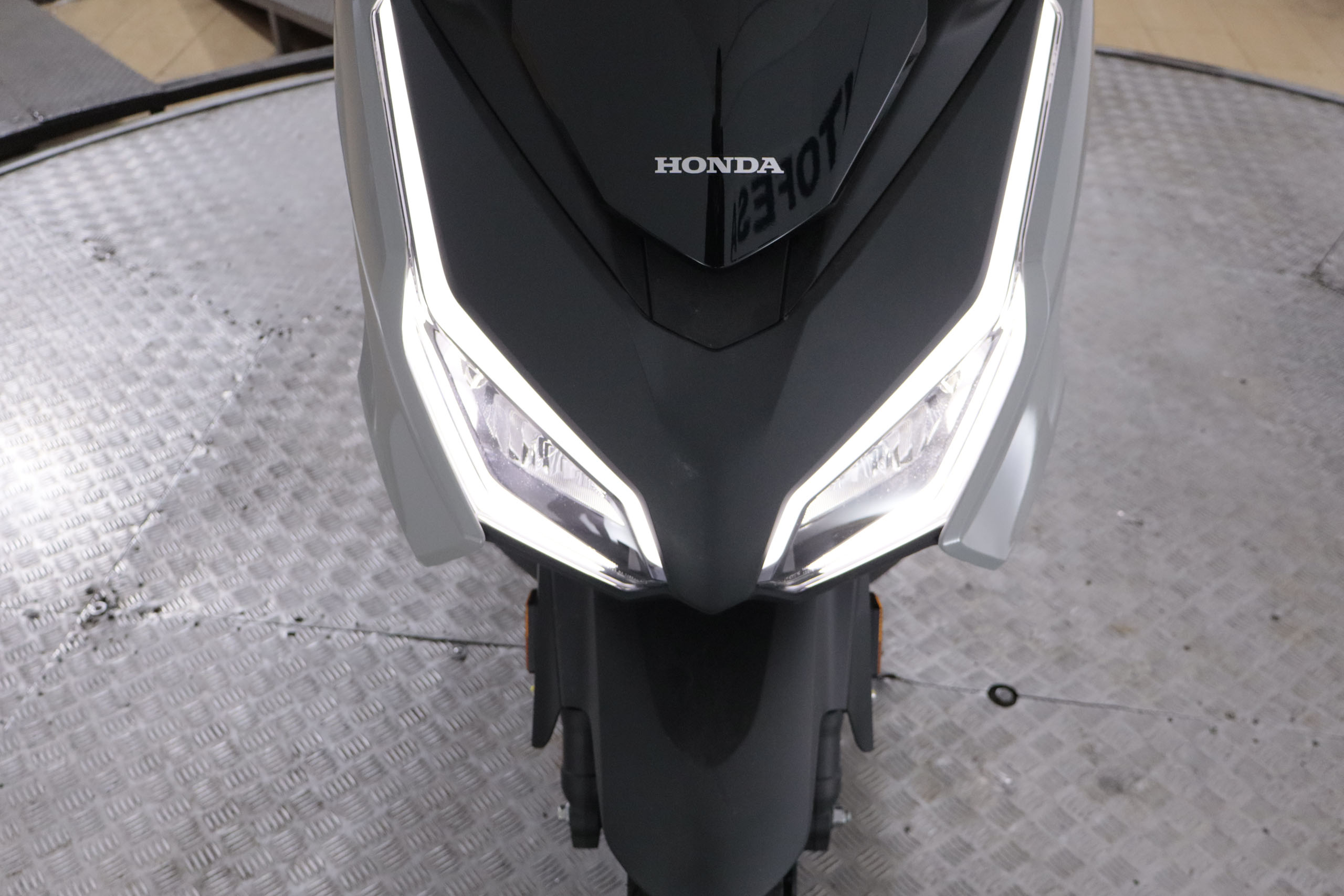 Honda Forza 125 FORZA 125 ABS 14CV A ESTRENAR #  GARANTIA FABRICA 8/2028,FAROS LED foto 17