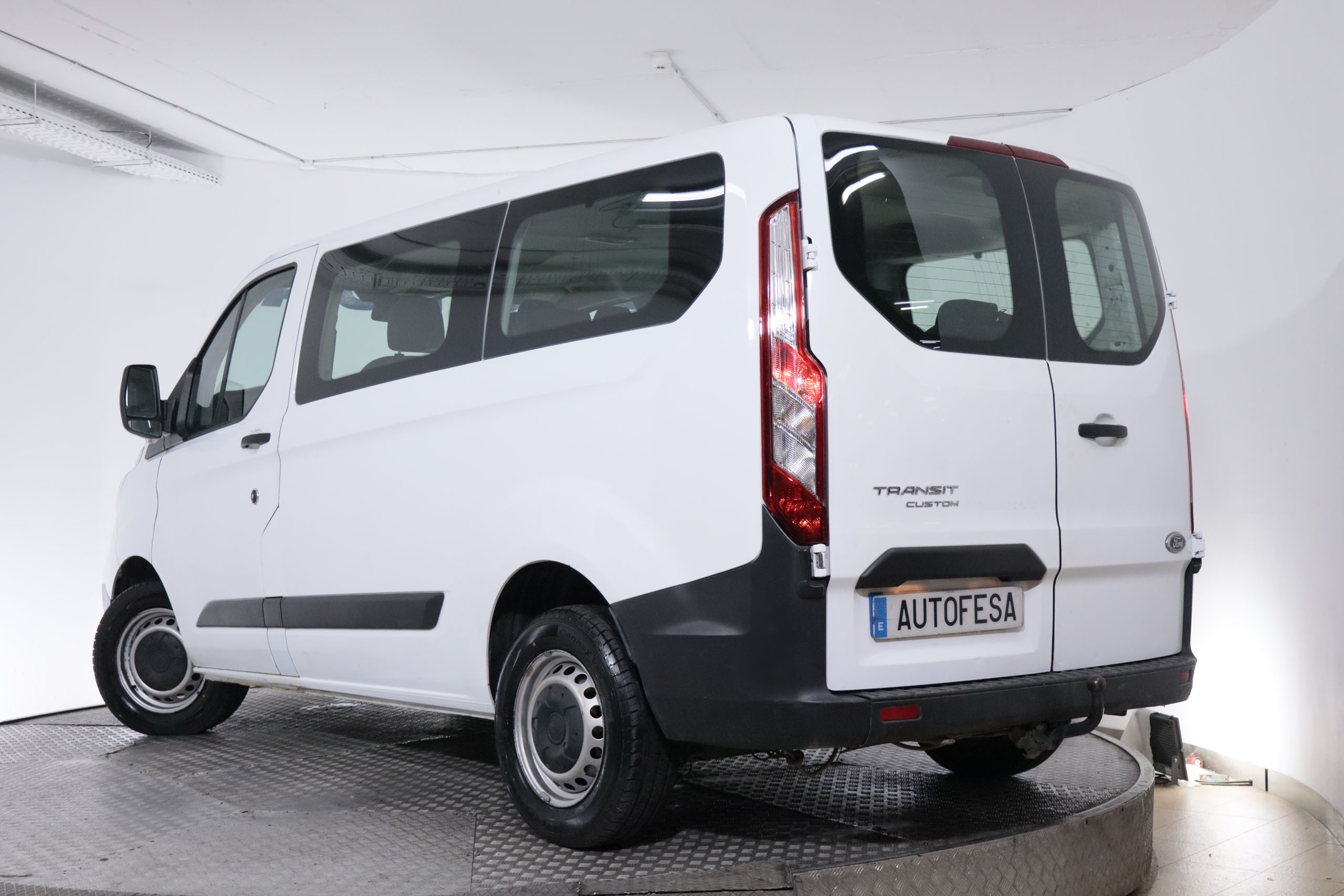 Ford Transit  Custom 2.0 TDCI 9 PLAZAS 4P # IVA DEDUCIBLE,BOLA REMOLQUE foto 6