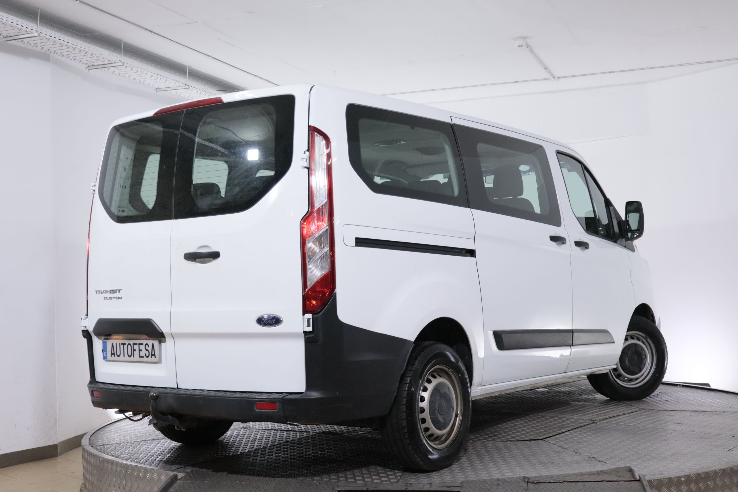 Ford Transit  Custom 2.0 TDCI 9 PLAZAS 4P # IVA DEDUCIBLE,BOLA REMOLQUE foto 9