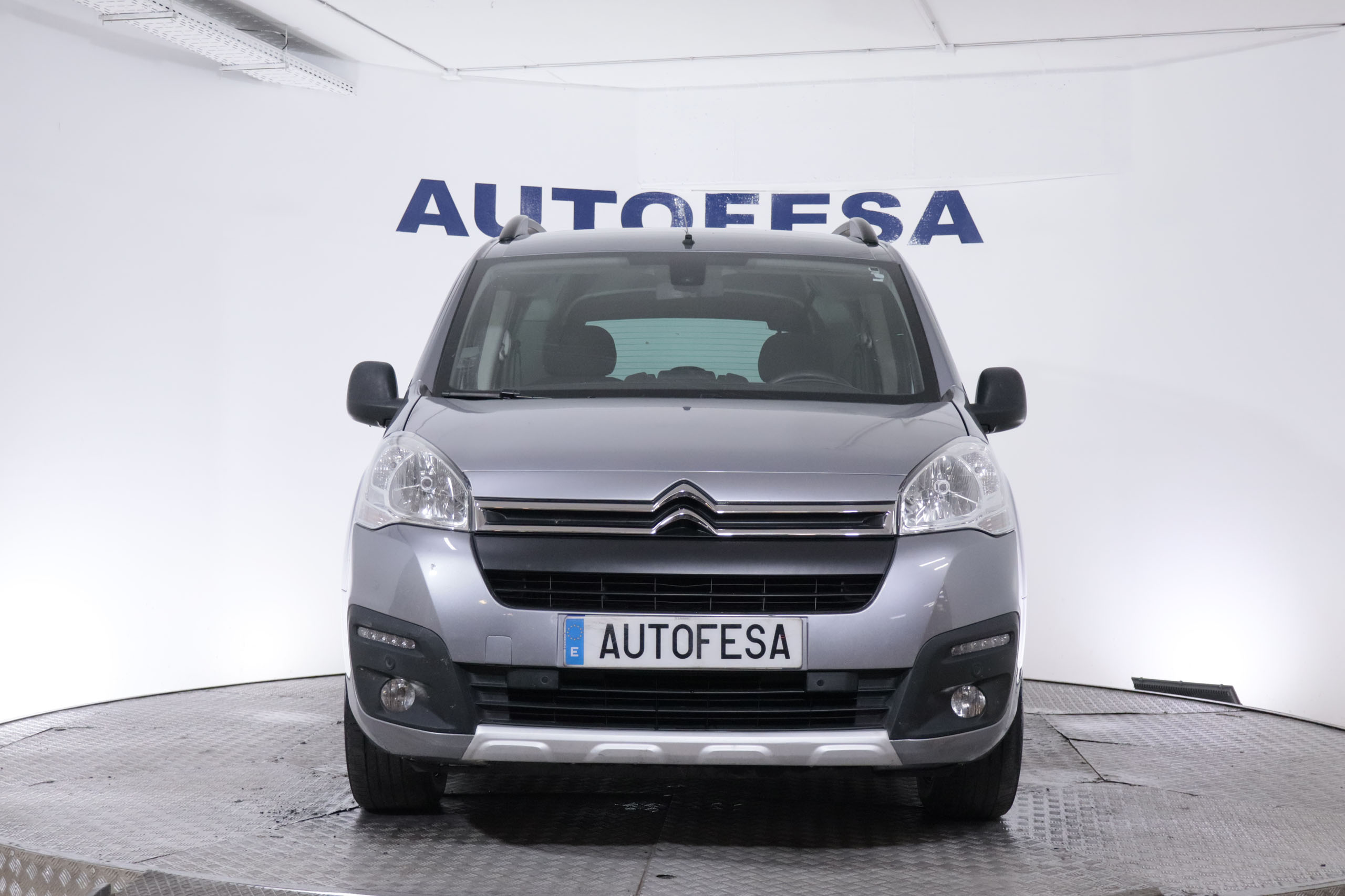 Citroen BERLINGO MULTISPACE 1.2 110CV XTR PLUS 5P # PARKTRONIC,CAMARA TRASERA MULTISPACE 1.2 110CV XTR PLUS 5P # PARKTRONIC,CAMARA TRASERA foto 2