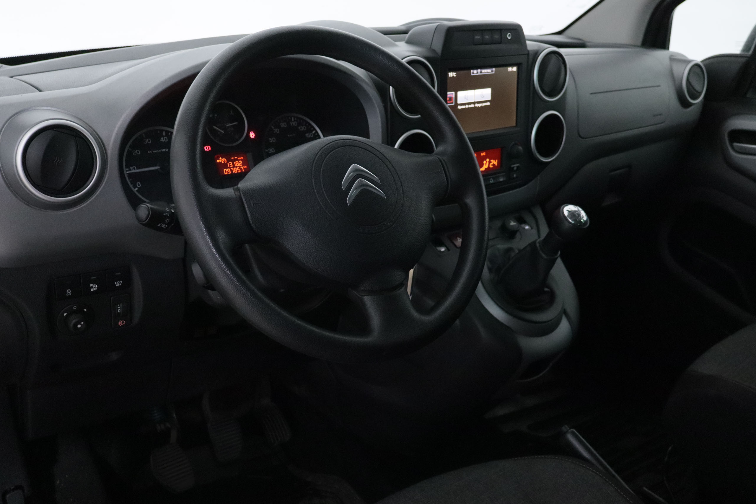 Citroen BERLINGO MULTISPACE 1.2 110CV XTR PLUS 5P # PARKTRONIC,CAMARA TRASERA MULTISPACE 1.2 110CV XTR PLUS 5P # PARKTRONIC,CAMARA TRASERA foto 14