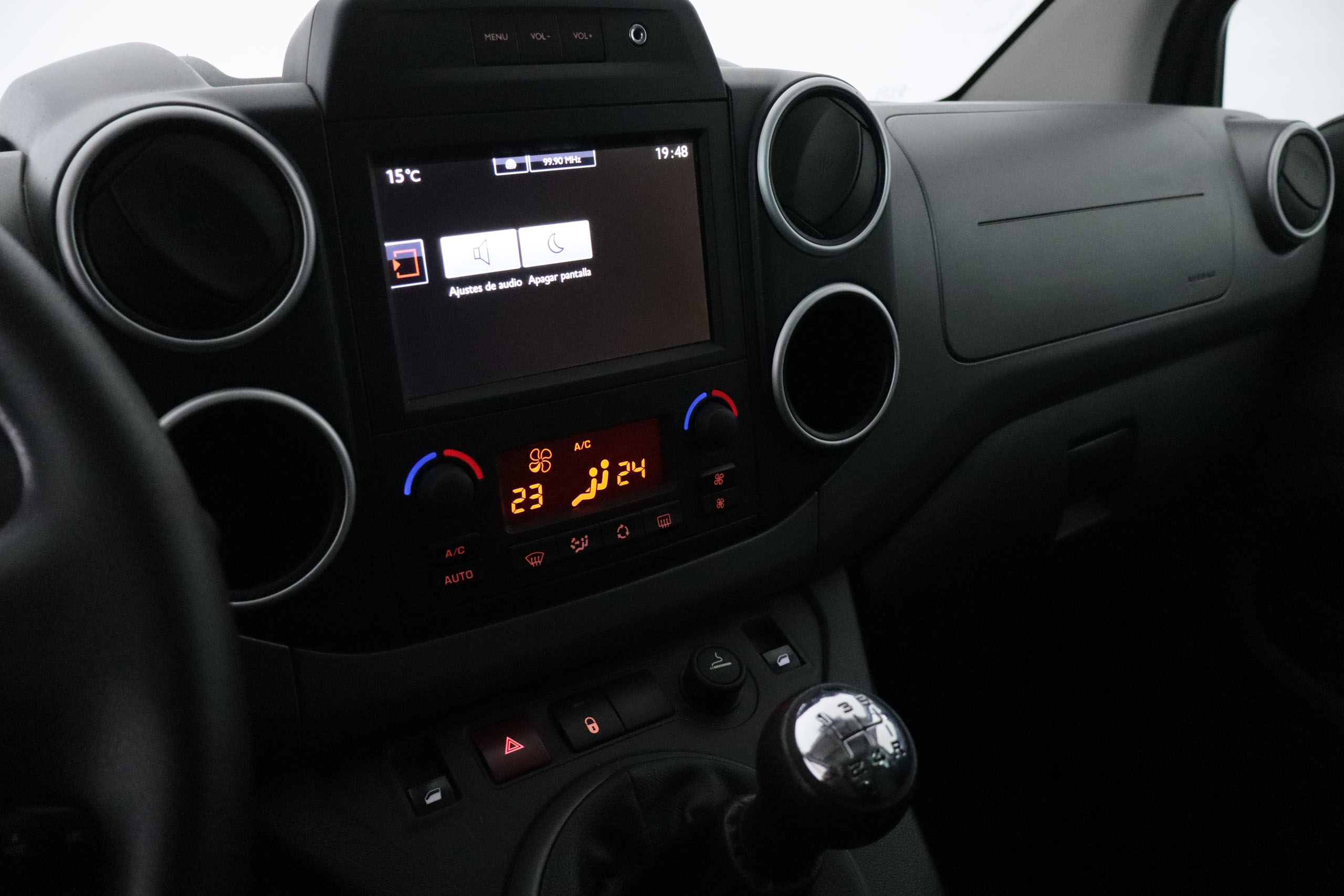 Citroen BERLINGO MULTISPACE 1.2 110CV XTR PLUS 5P # PARKTRONIC,CAMARA TRASERA MULTISPACE 1.2 110CV XTR PLUS 5P # PARKTRONIC,CAMARA TRASERA foto 17