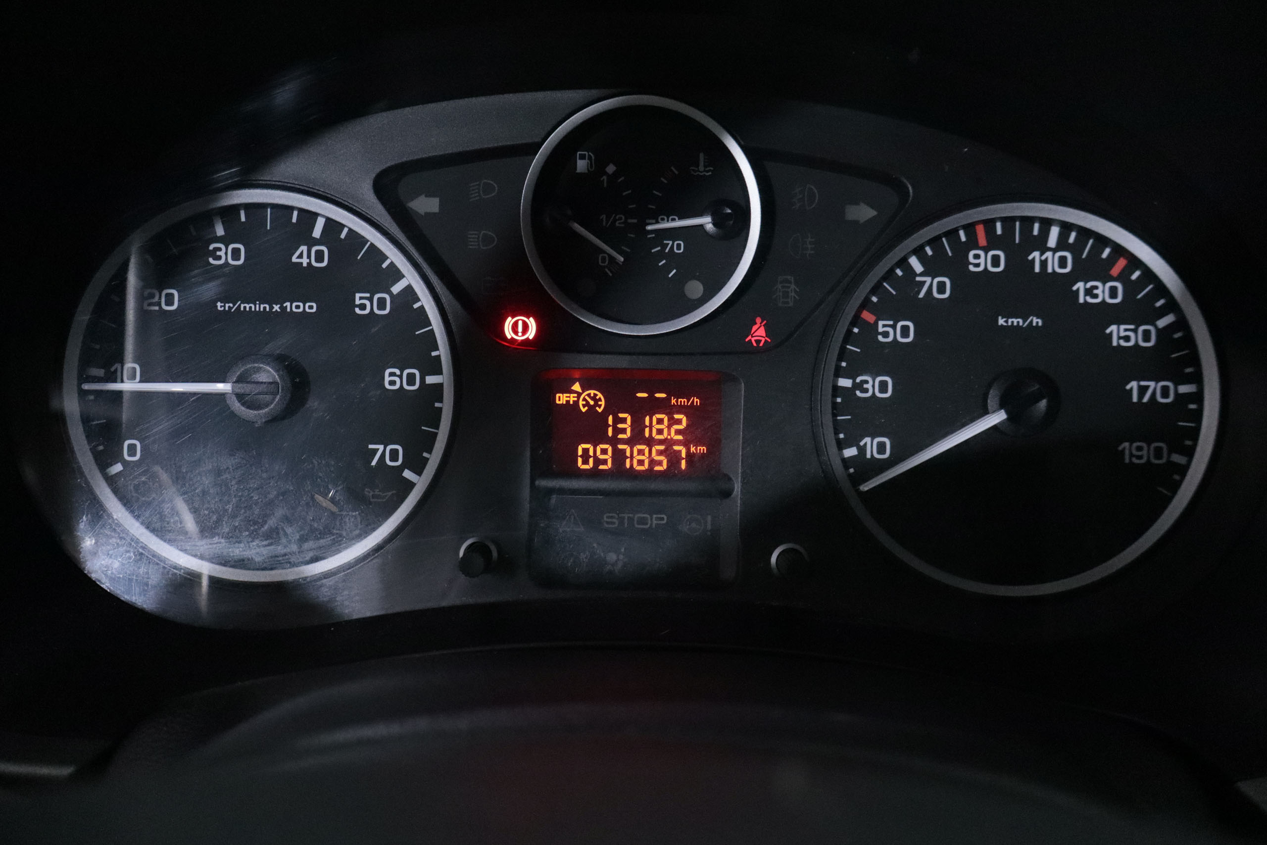 Citroen BERLINGO MULTISPACE 1.2 110CV XTR PLUS 5P # PARKTRONIC,CAMARA TRASERA MULTISPACE 1.2 110CV XTR PLUS 5P # PARKTRONIC,CAMARA TRASERA foto 19