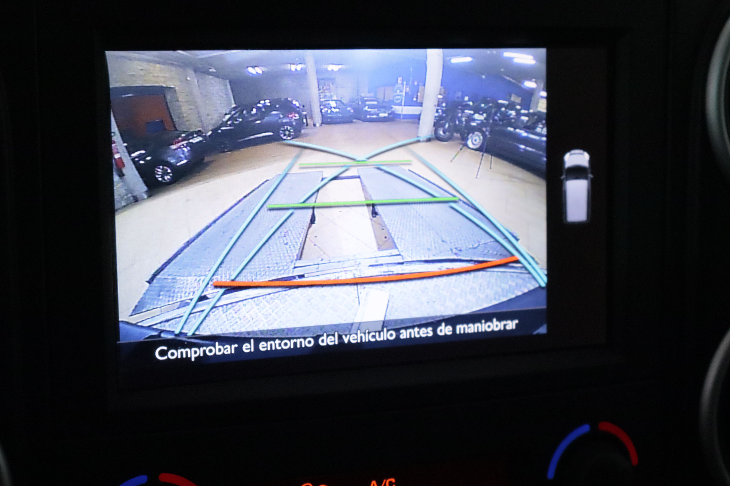 Citroen BERLINGO MULTISPACE 1.2 110CV XTR PLUS 5P # PARKTRONIC,CAMARA TRASERA MULTISPACE 1.2 110CV XTR PLUS 5P # PARKTRONIC,CAMARA TRASERA foto 20