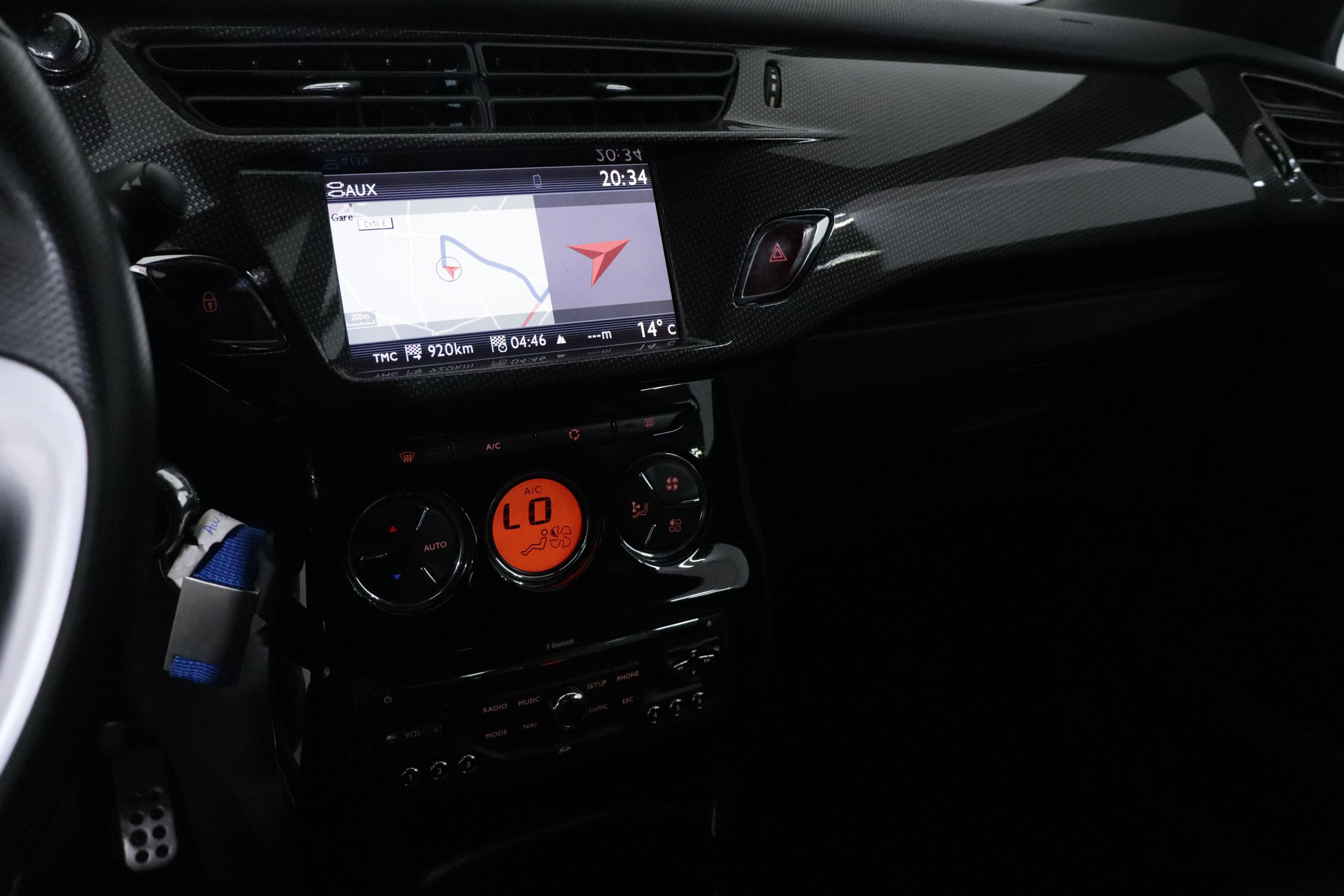 Citroen Ds3 1.6 THP 150CV SPORT CHIC 3P # NAVY,CUERO foto 17