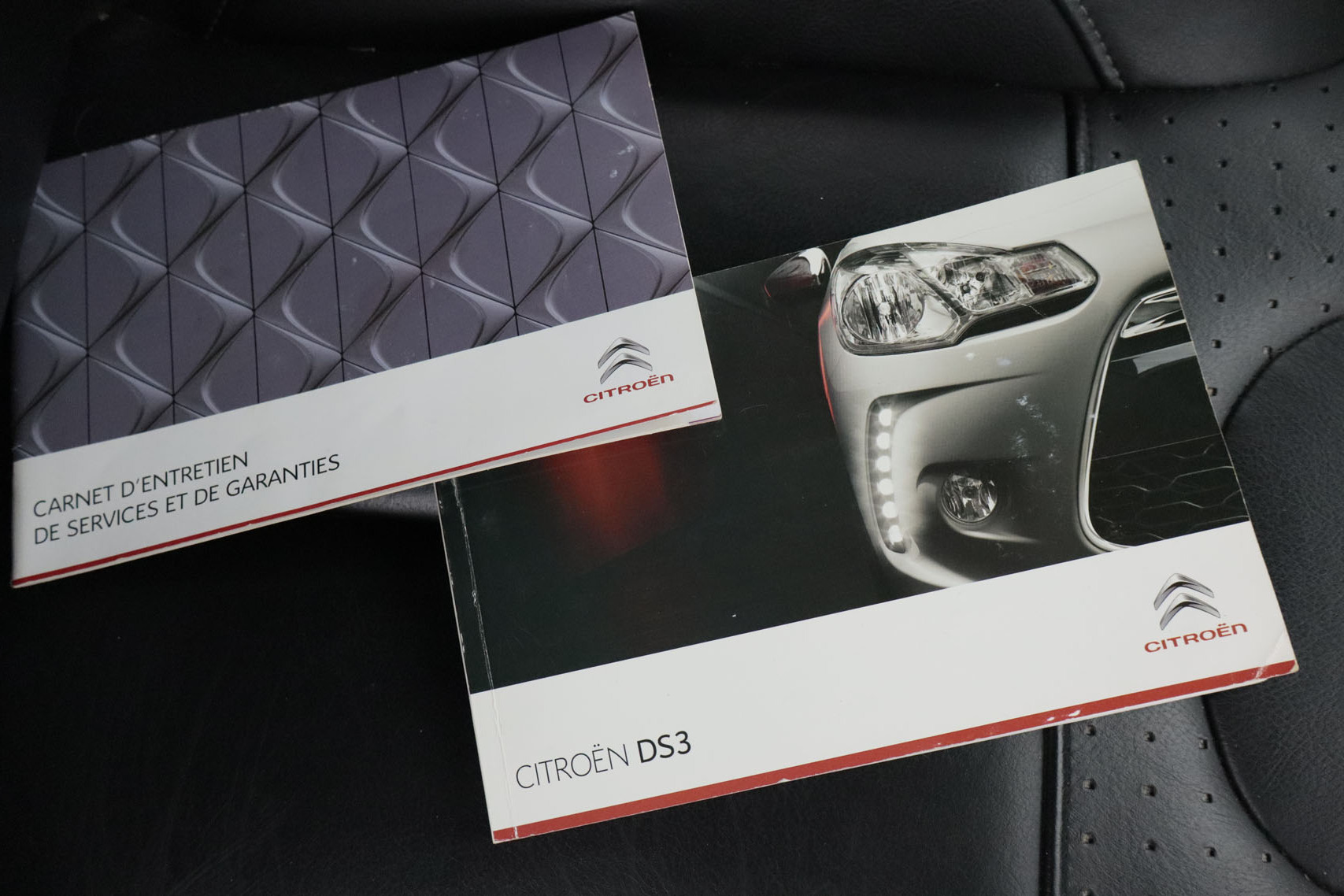 Citroen Ds3 1.6 THP 150CV SPORT CHIC 3P # NAVY,CUERO foto 25