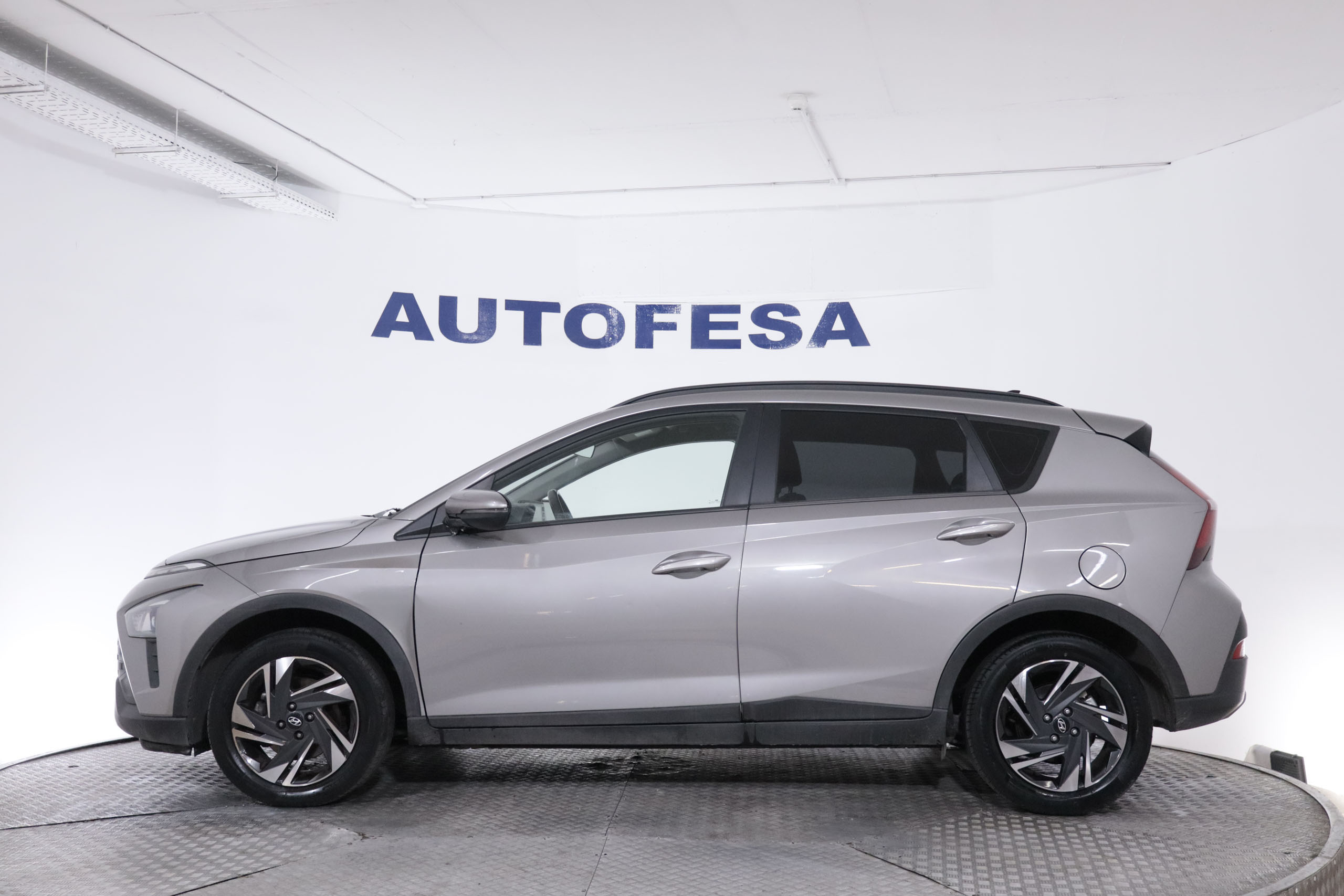 Hyundai BAYON 1.0 TGDI 100CV MAXX 5P # PARKTRONIC,CAMARA TRASERA foto 5