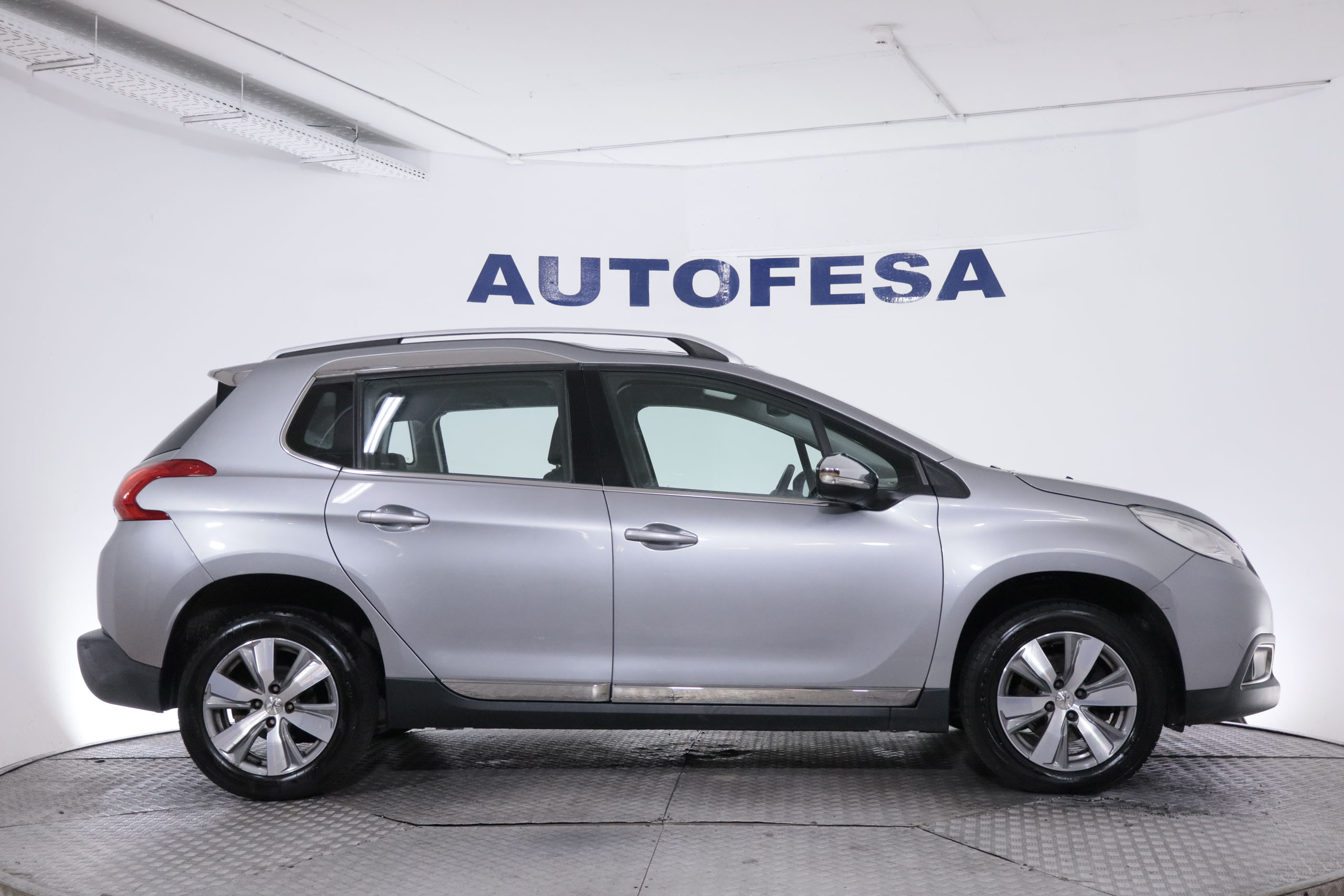 Peugeot 2008 1.2 PURETECH 130CV ALLURE 5P # NAVY,PARKTRONIC foto 10