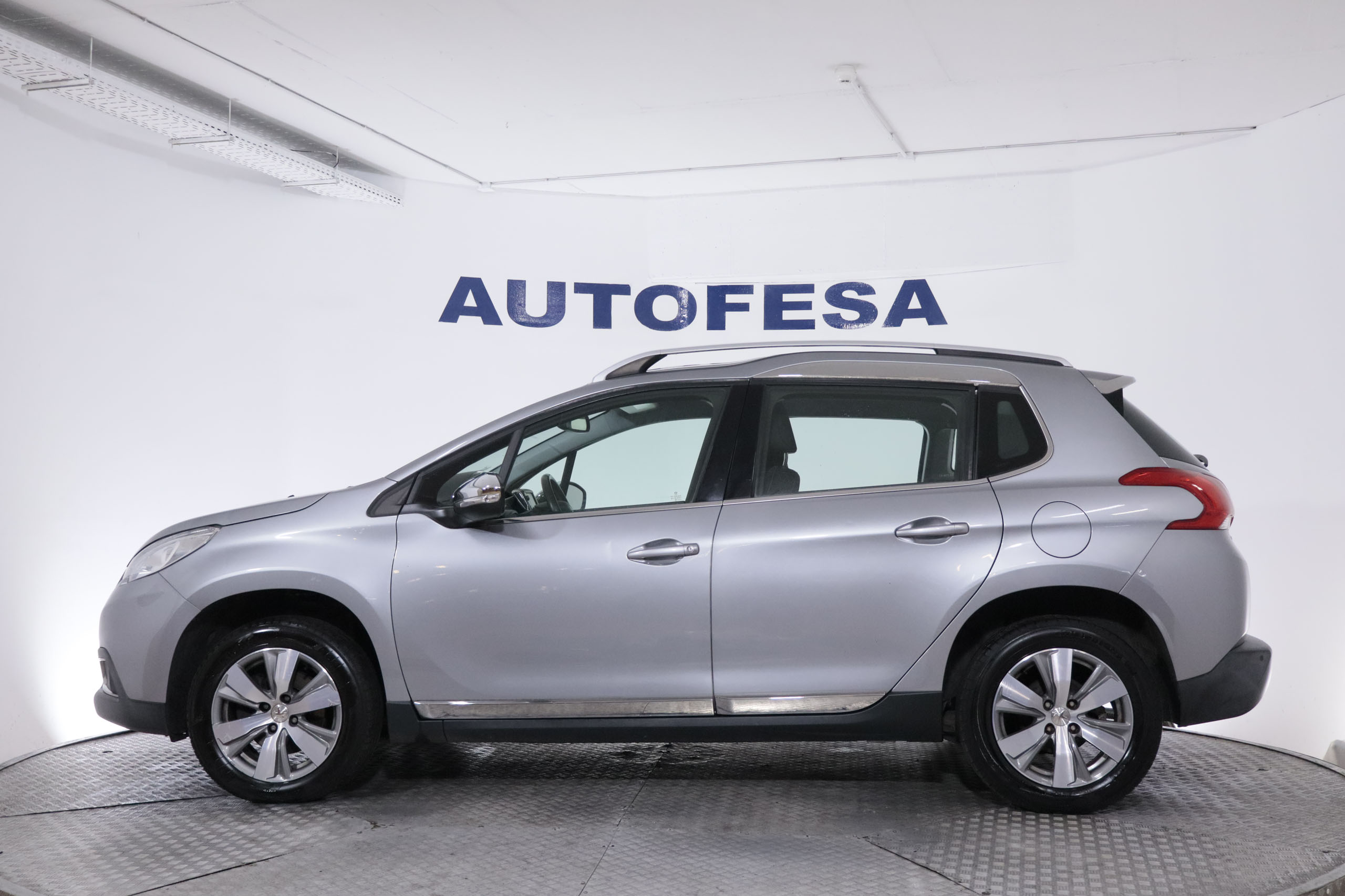 Peugeot 2008 1.2 PURETECH 130CV ALLURE 5P # NAVY,PARKTRONIC foto 5