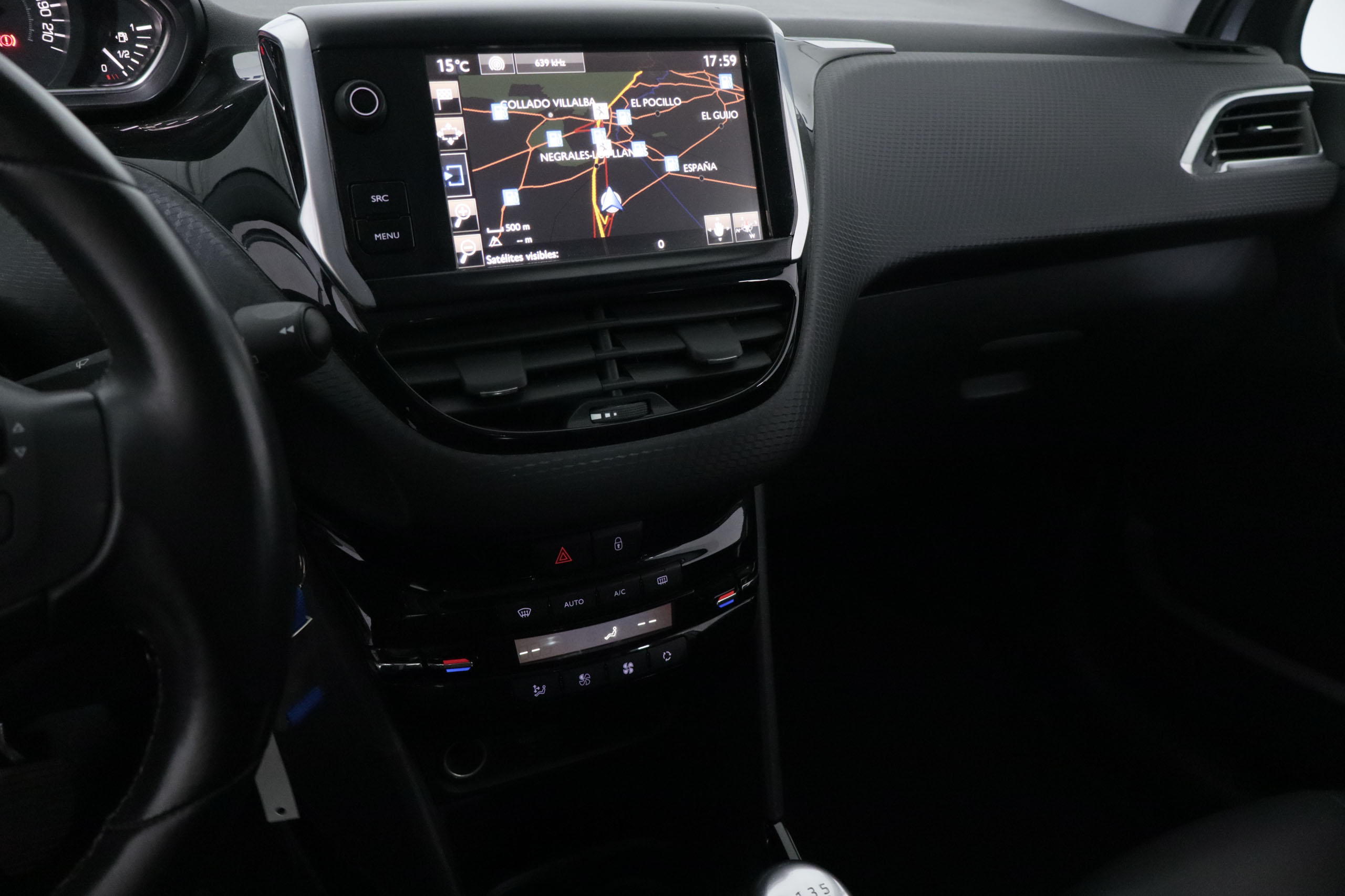 Peugeot 2008 1.2 PURETECH 130CV ALLURE 5P # NAVY,PARKTRONIC foto 17