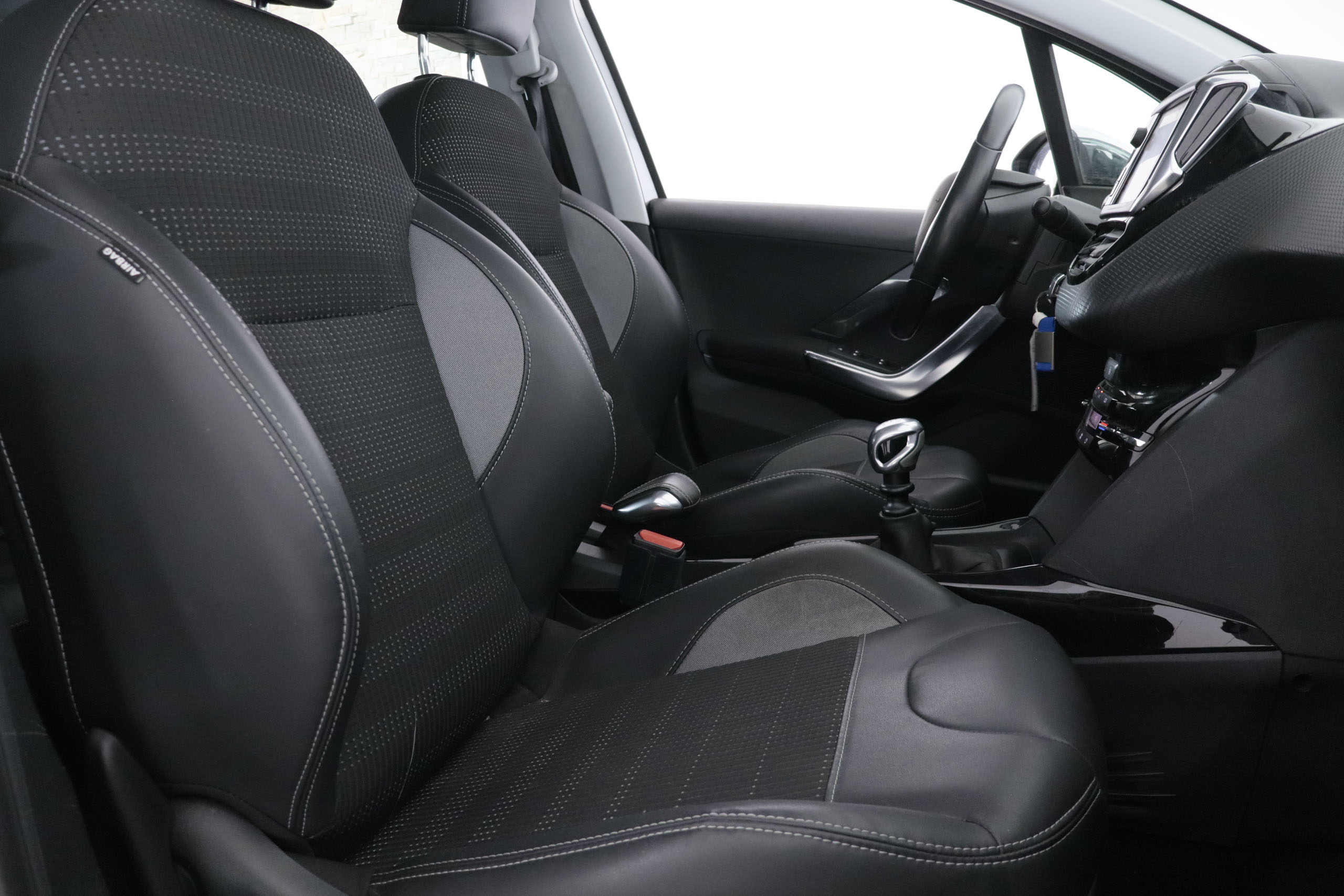 Peugeot 2008 1.2 PURETECH 130CV ALLURE 5P # NAVY,PARKTRONIC foto 23