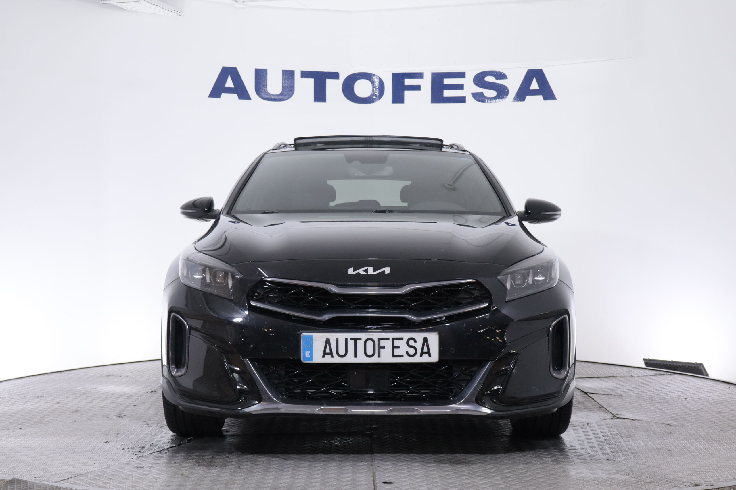 Kia XCEED 1.5 MHEV GT-LINE AUTO 160CV 5P # IVA DEDUCIBLE,TECHO ELE,NAVY,CAMARA TRASERA,AGARANTIA FAB 11/2029 foto 2