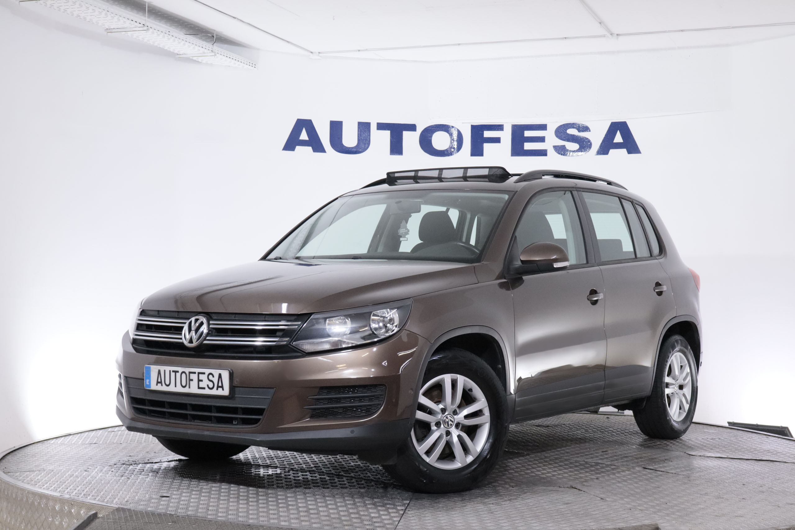 Volkswagen TIGUAN 1.4 TSI ADVANCE 122CV 5P # TECHO PANORAMICO ELE,NAVY,PARKTRONIC 1.4 TSI ADVANCE 122CV 5P # TECHO PANORAMICO ELE,NAVY,PARKTRONIC foto 1