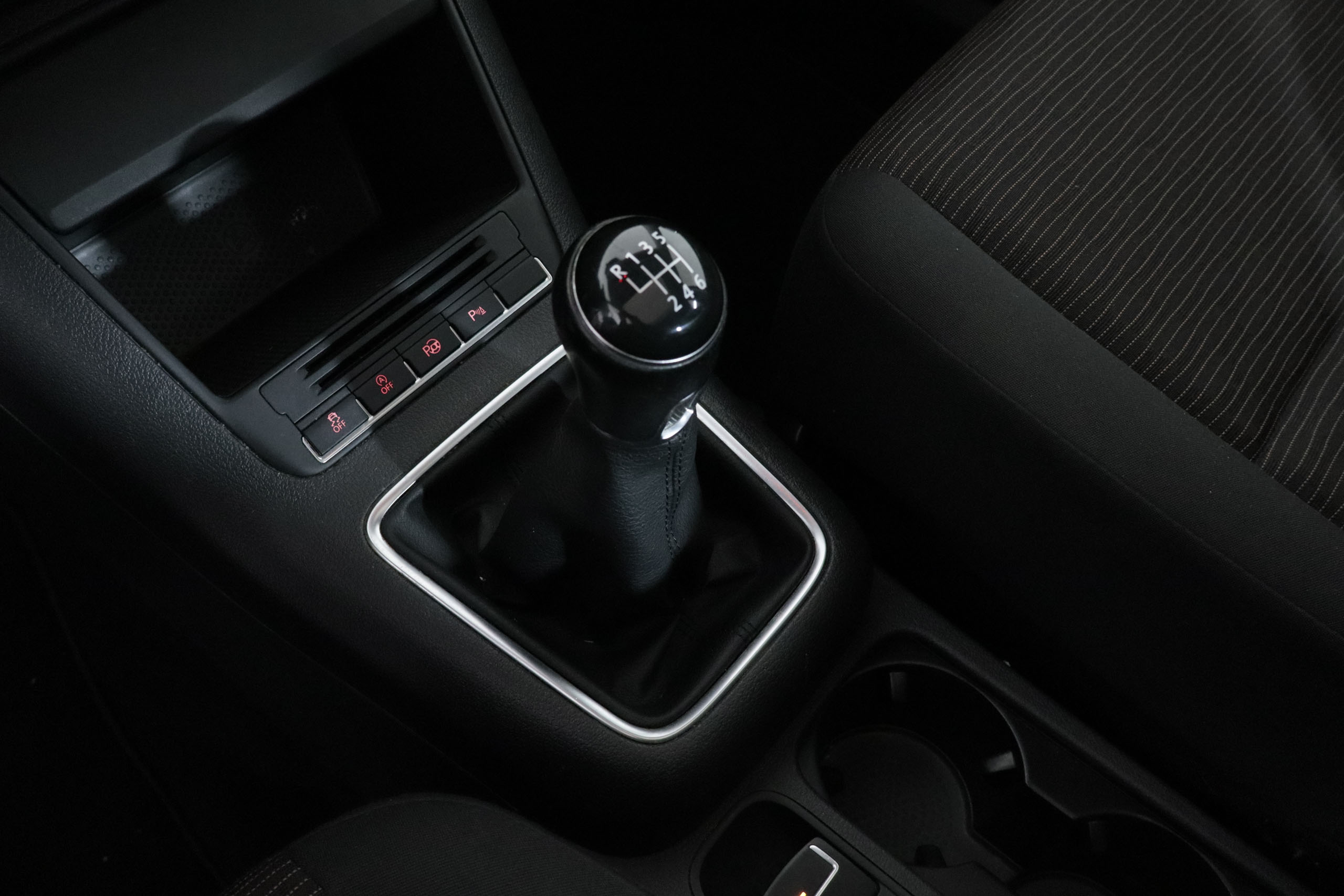 Volkswagen TIGUAN 1.4 TSI ADVANCE 122CV 5P # TECHO PANORAMICO ELE,NAVY,PARKTRONIC 1.4 TSI ADVANCE 122CV 5P # TECHO PANORAMICO ELE,NAVY,PARKTRONIC foto 22