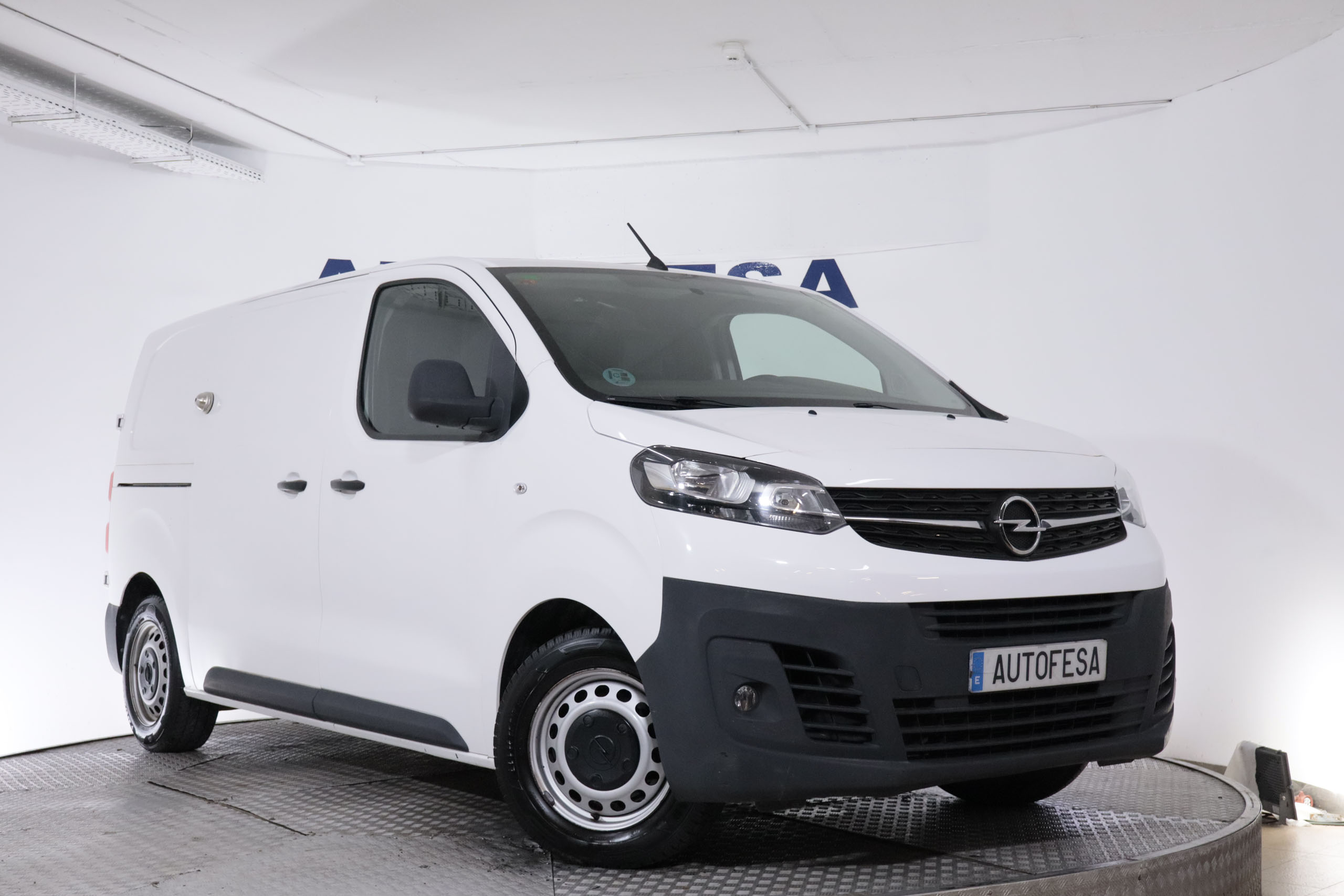 Opel Vivaro VIVARO FURGO CARGA 2.0 DIESEL L2 120CV 3P # IVA DEDUCIBLE,PARKTRONIC foto 3