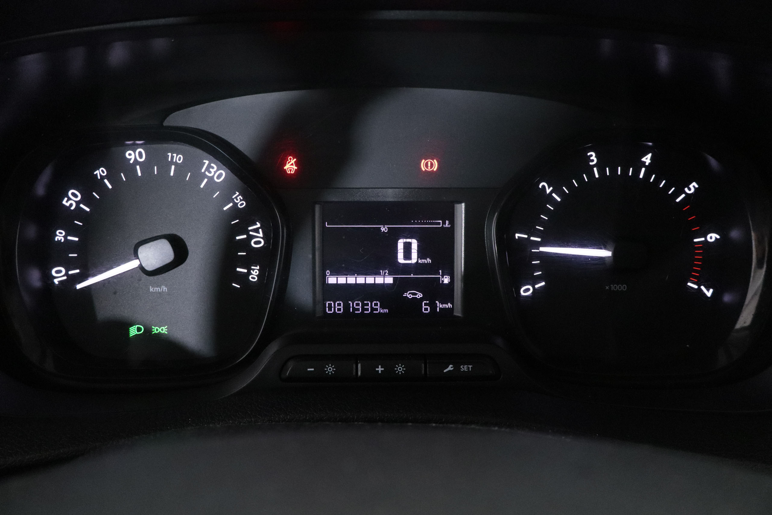 Opel Vivaro VIVARO FURGO CARGA 2.0 DIESEL L2 120CV 3P # IVA DEDUCIBLE,PARKTRONIC foto 19