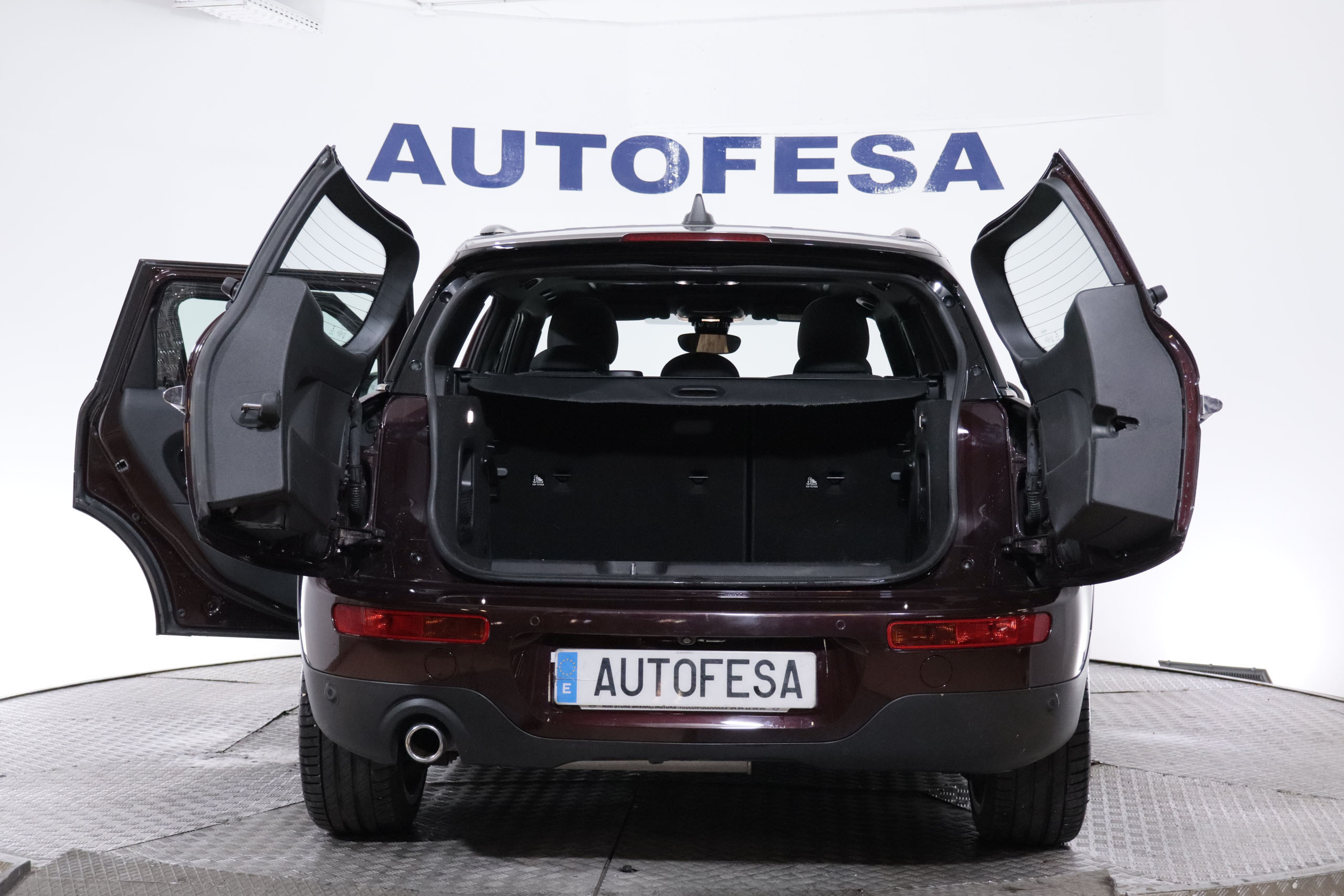 Mini Cooper D Clubman COOPER D 2.0 D 150CV 5P # IVA DEDUCIBLE,TECHO PANORAMICO ELED,NAVY,PARKTRONIC foto 7