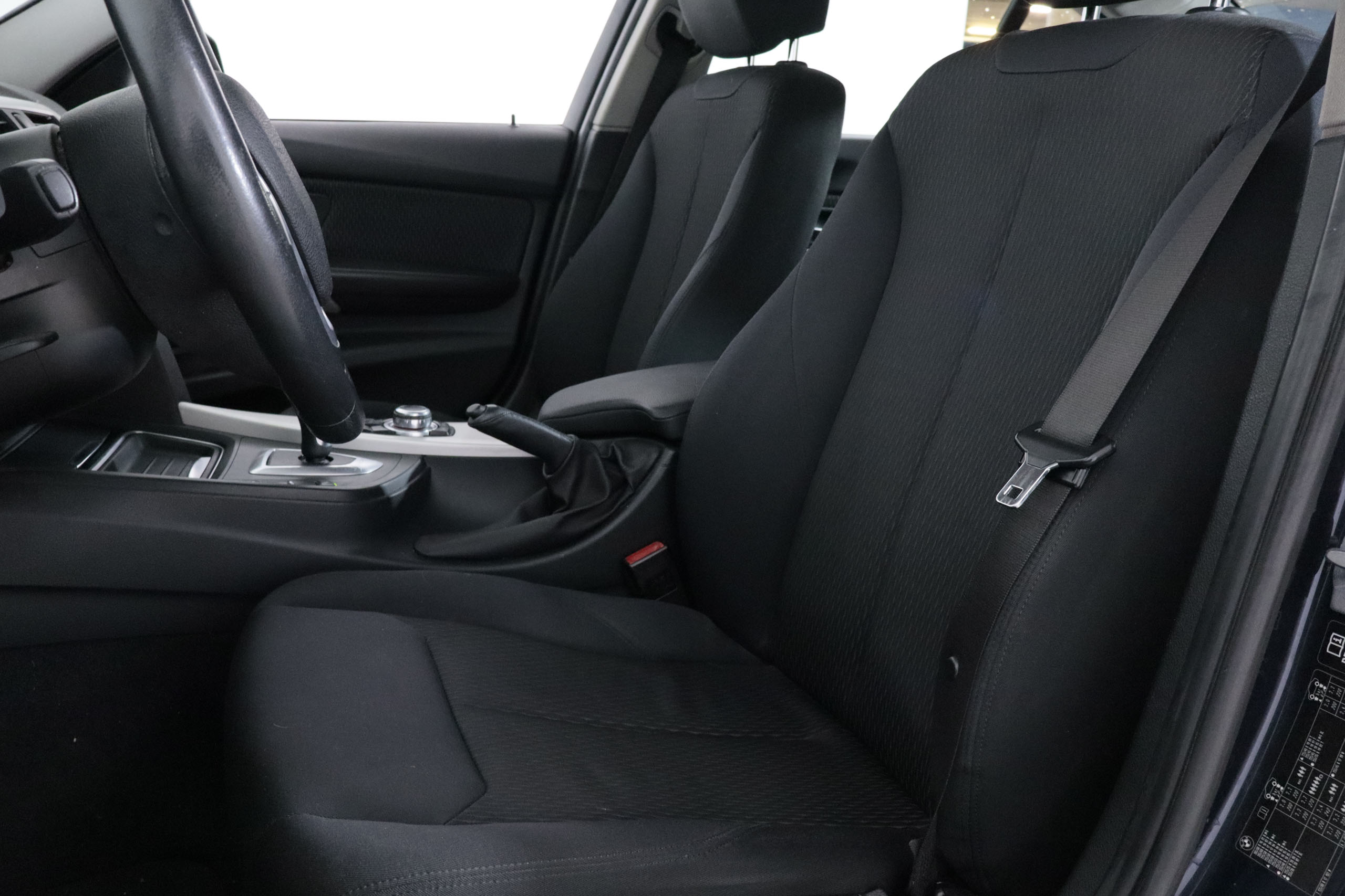 BMW 318 SERIE 3 318 DA 143CV AUTO 4P # NAVY,PARKTRONIC, foto 22