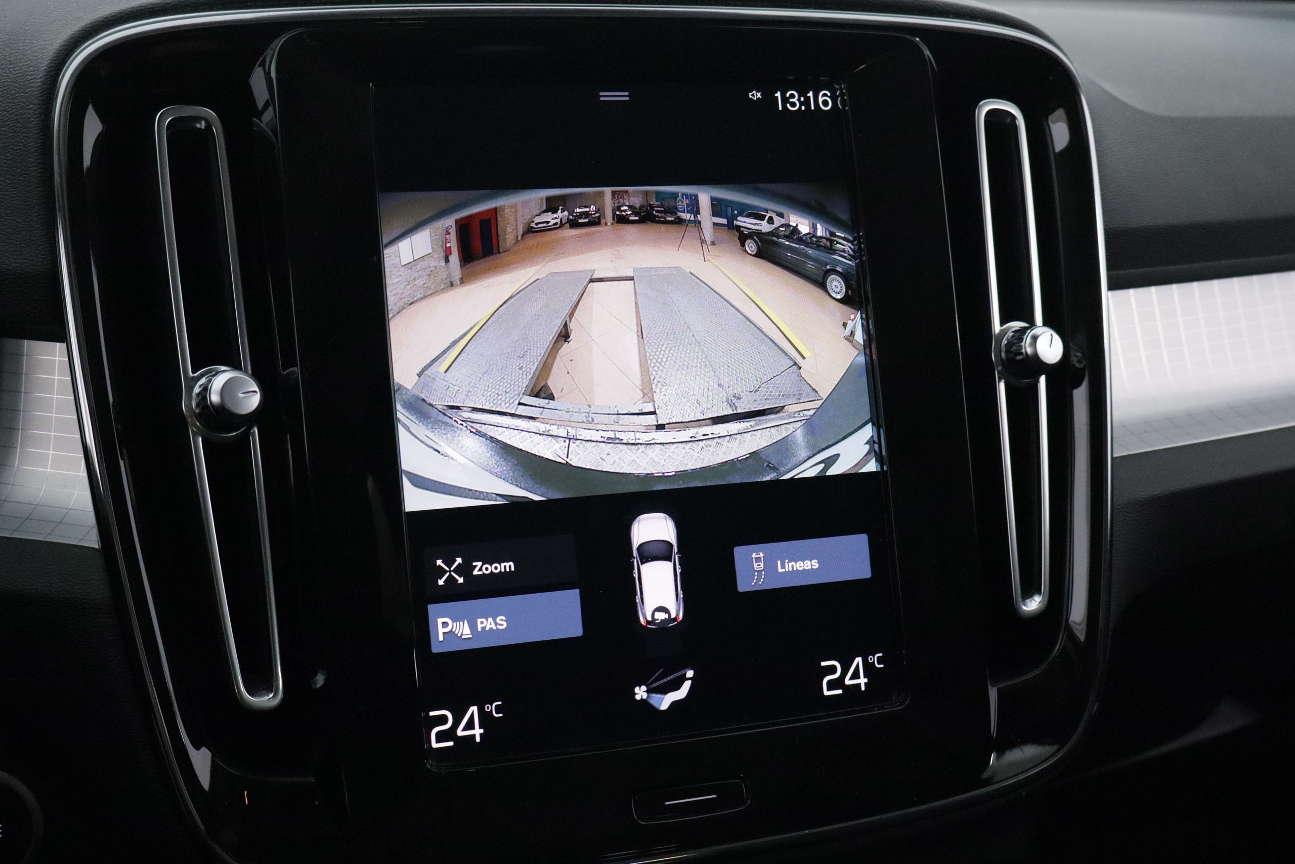 Volvo XC40 1.5 T4 RECHARGE INSCRIPTION 211CV 4X2 AUTO 5P # IVA DEDUCIBLE, foto 19