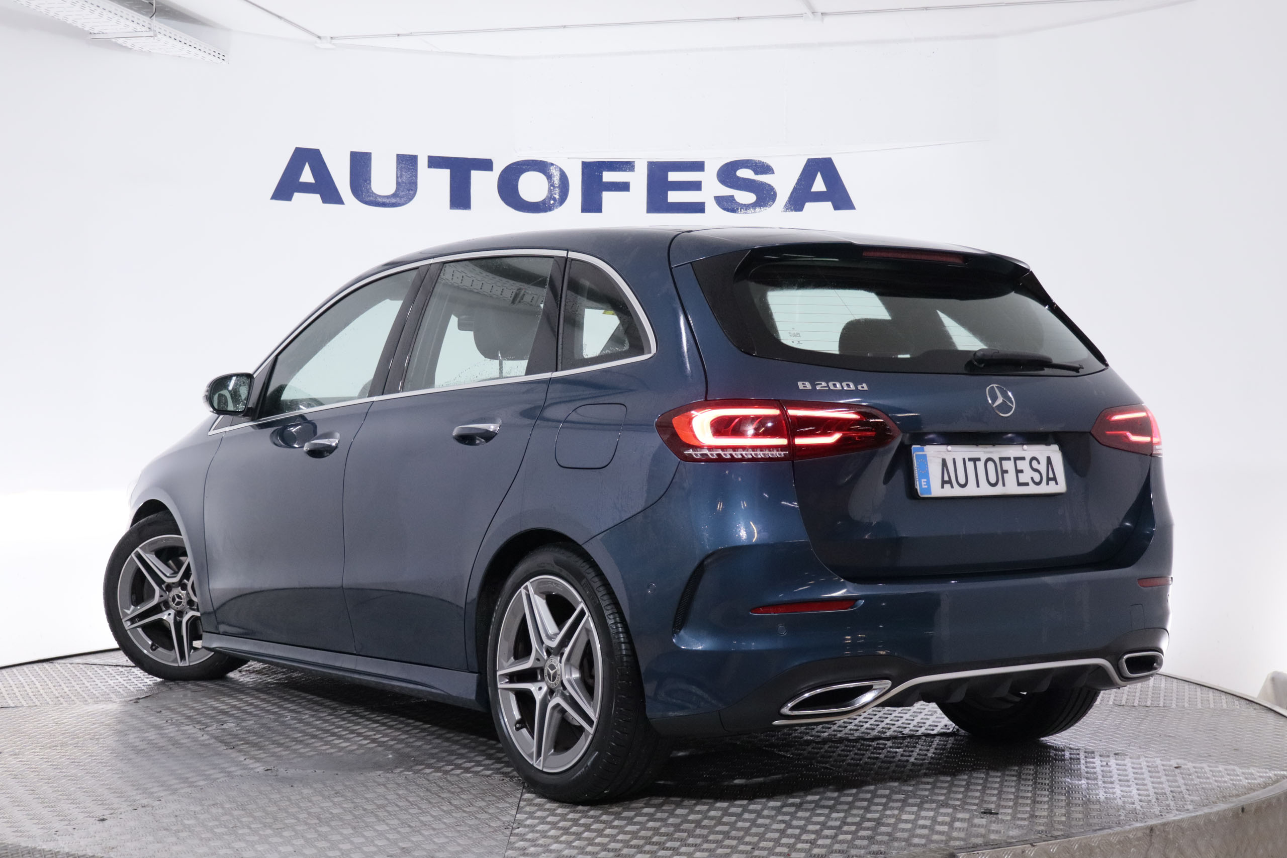 Mercedes-benz B 200 CLASE B 200 d AMG LINE AUTO 150CV 5P # NAVY,FAROS LED,CAMARA TRASERA foto 9