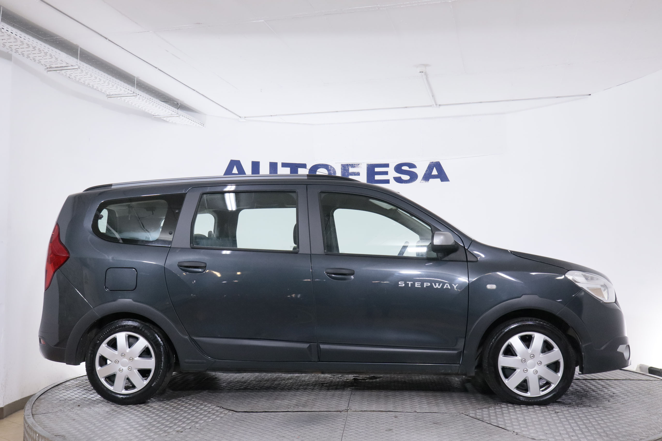 Dacia Lodgy 1.5 DCI 115CV STEPWAY 7 PLAZAS 5P # PARKTRONIC foto 10