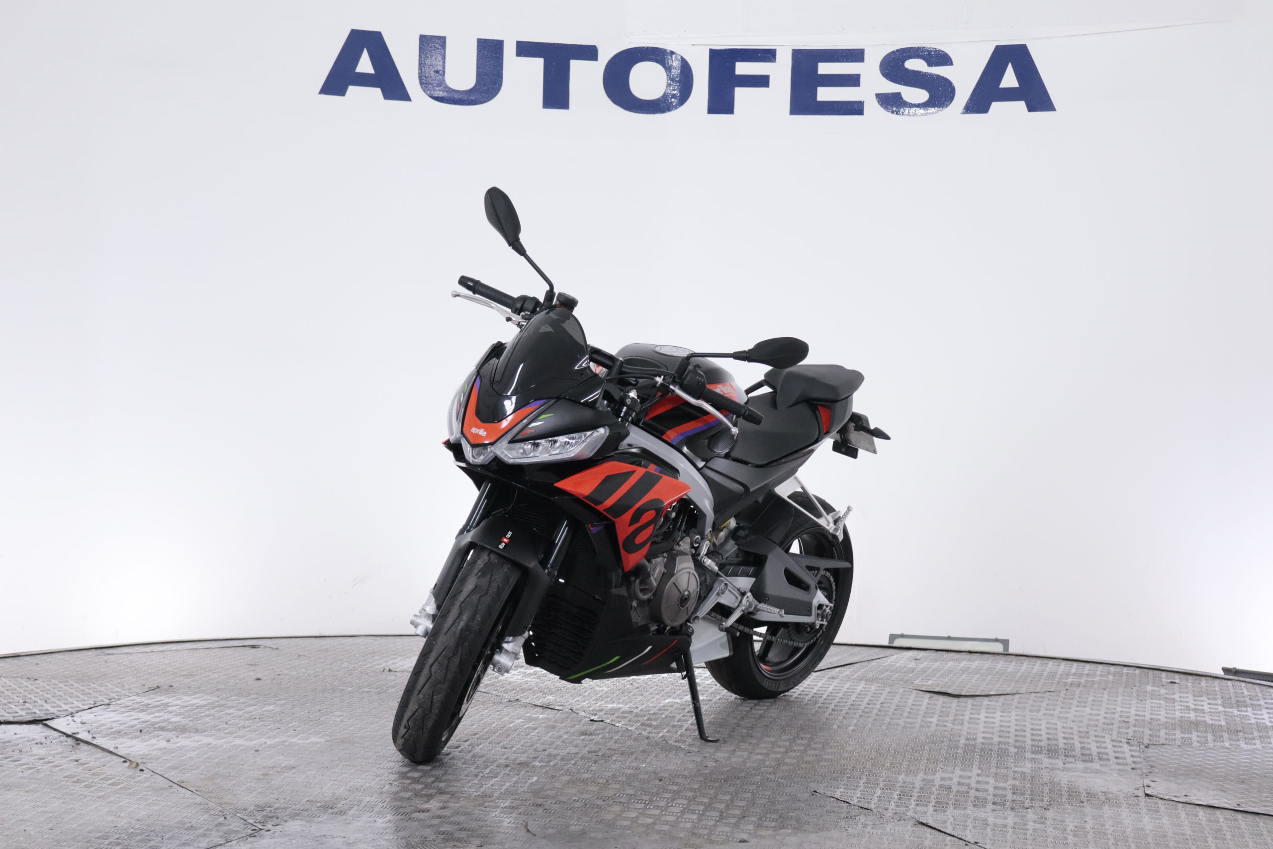 Aprilia Tuono TUONO FACTORY 660 ABS 100CV # GARANTIA FABRICA HASTA 12/2027 foto 1