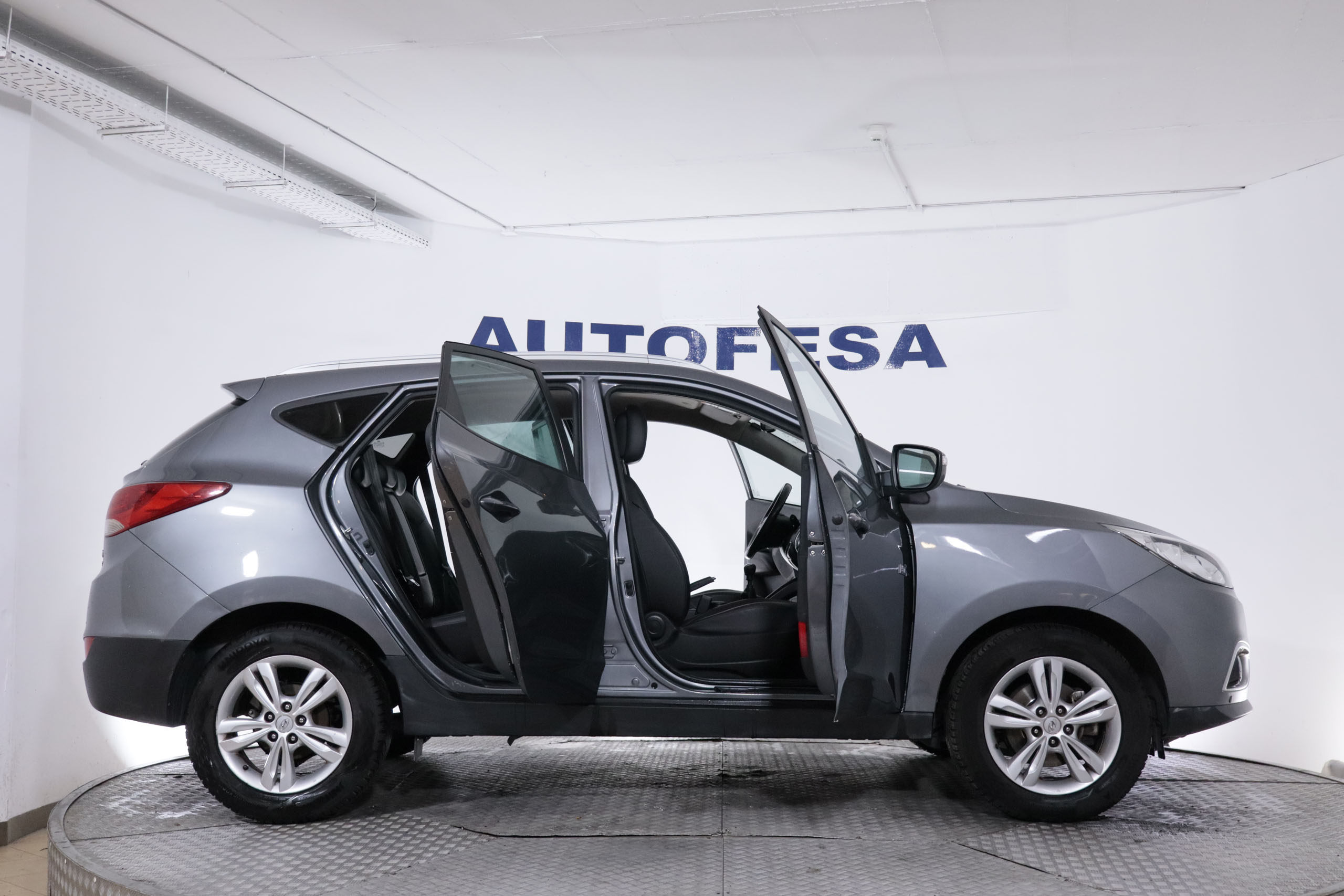 Hyundai Ix35 1.7 CRDI 115CV TECNO 4X2 5P # PARKTRONIC,CAMARA TRASERA foto 13