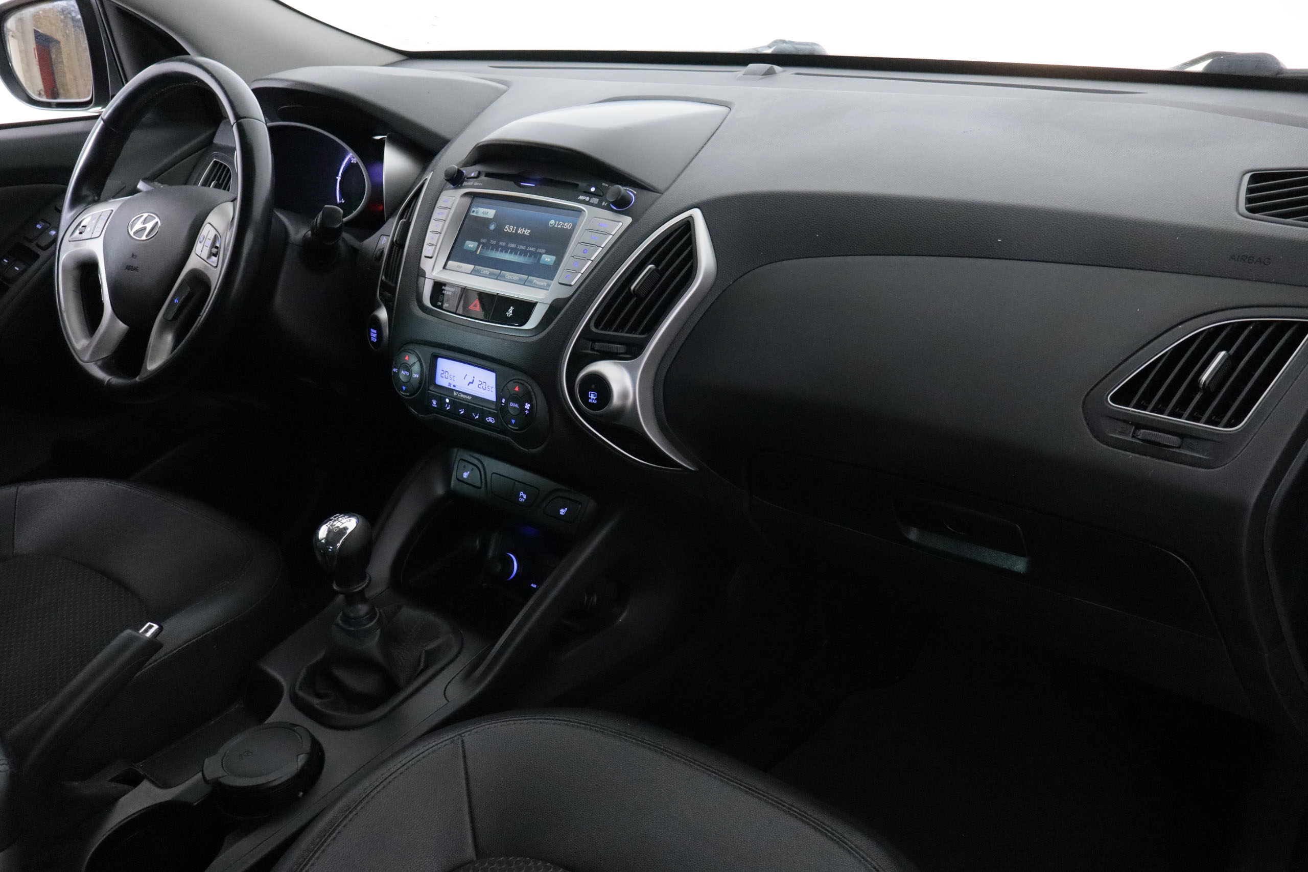 Hyundai Ix35 1.7 CRDI 115CV TECNO 4X2 5P # PARKTRONIC,CAMARA TRASERA foto 15