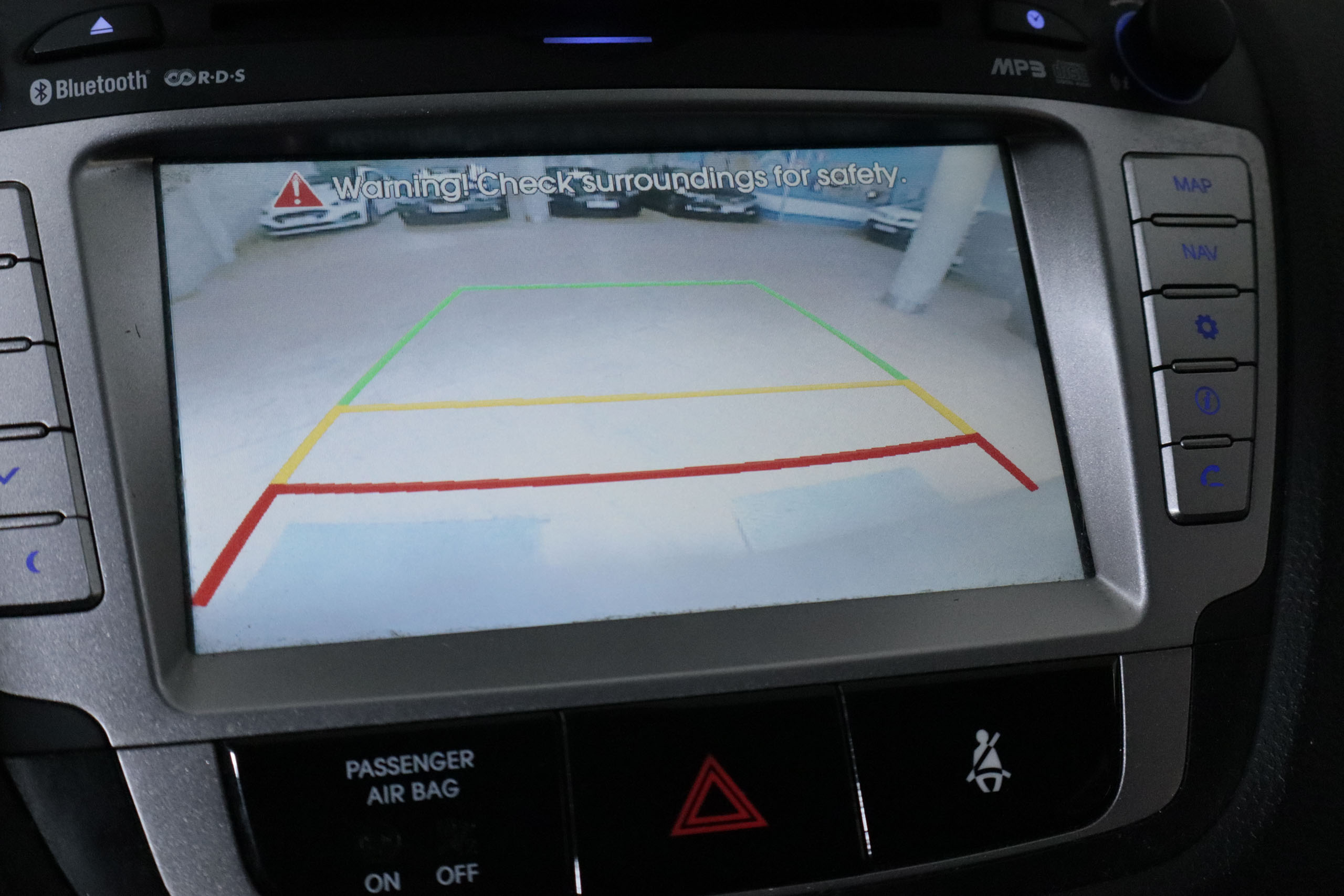 Hyundai Ix35 1.7 CRDI 115CV TECNO 4X2 5P # PARKTRONIC,CAMARA TRASERA foto 18