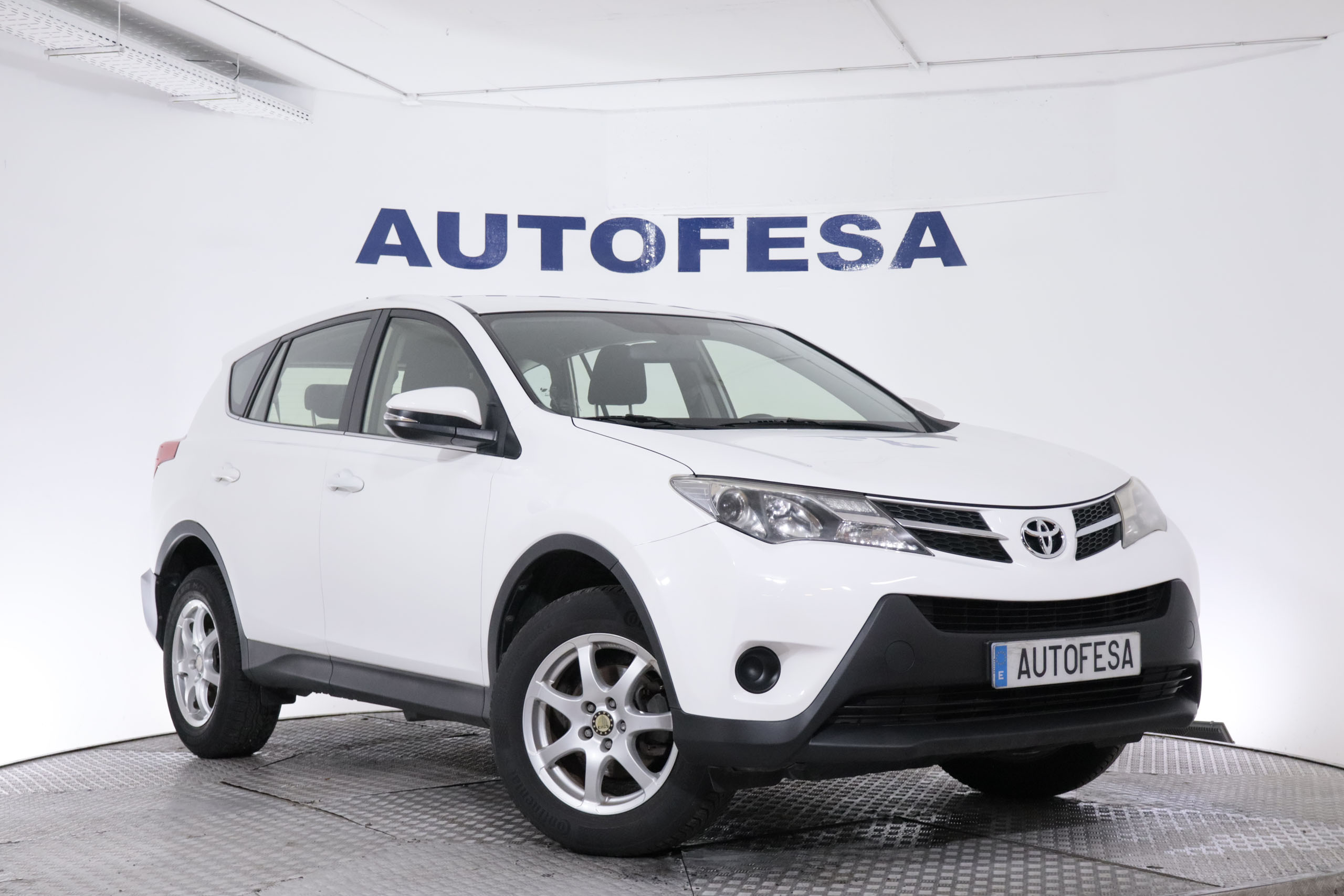 Toyota RAV4 2.0 D4D 124CV ACTIVE 4X2 5P 2.0 D4D 124CV ACTIVE 4X2 5P - Foto 3