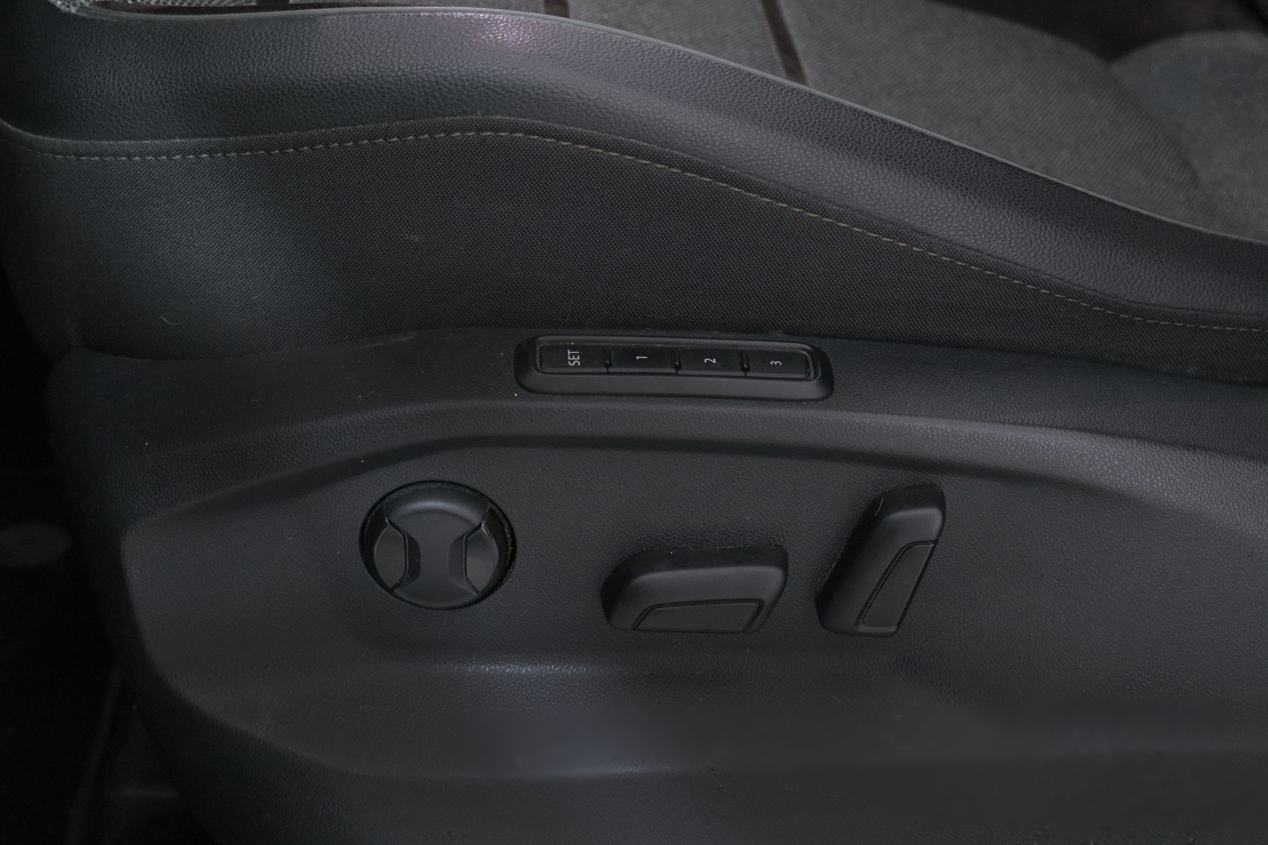 Seat Tarraco 2.0 TDI 4DRIVE DSG XCELLENCE 5P #TECHO PANORAMICO ELE,NAVY,CAMARA 360 foto 33