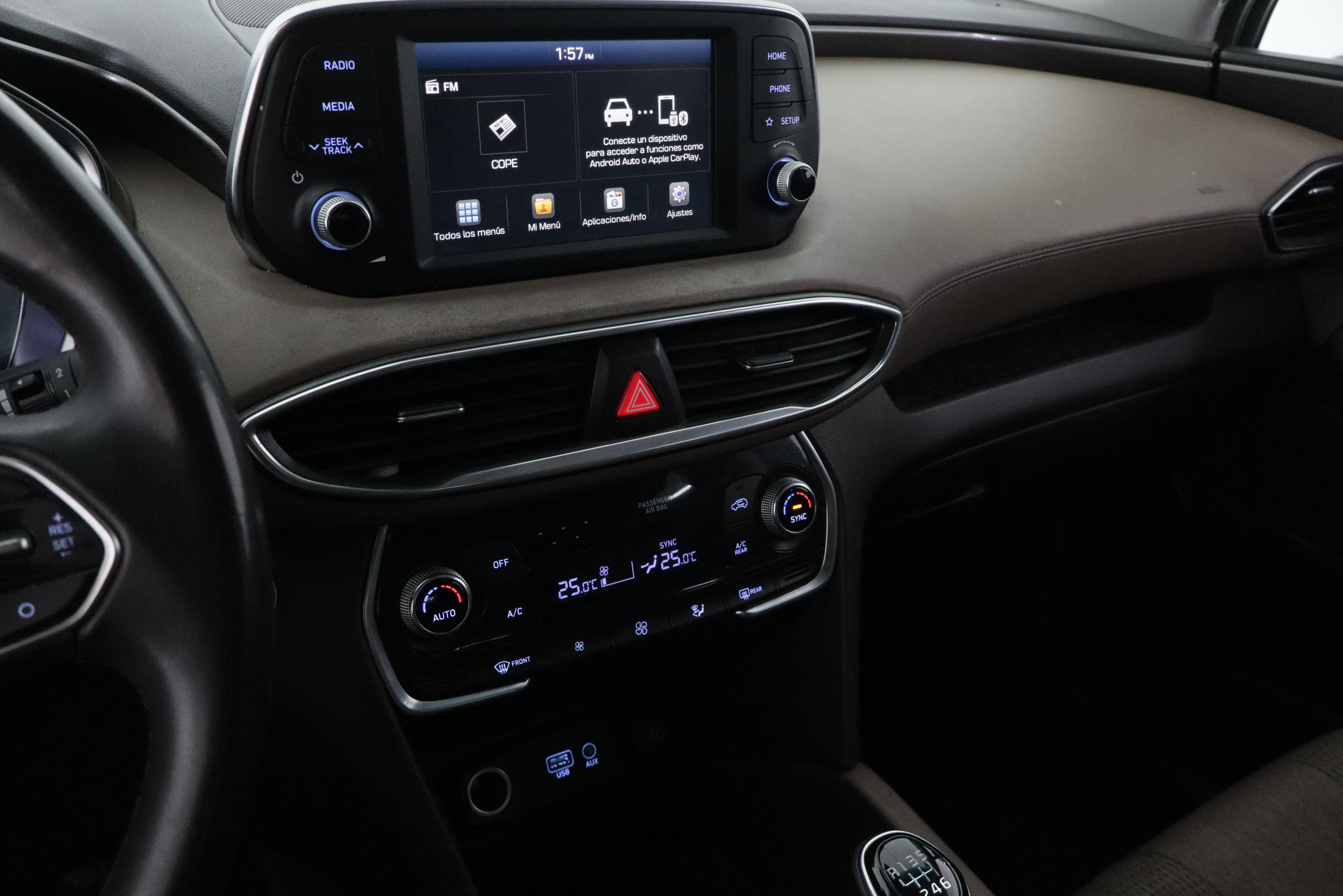 Hyundai Santa Fe 2.2 CRDI 4X2 200CV 7 PLAZAS 5P # IVA DEDUCIBLE,PARKTRONIC,CAMARA TRASERA foto 17