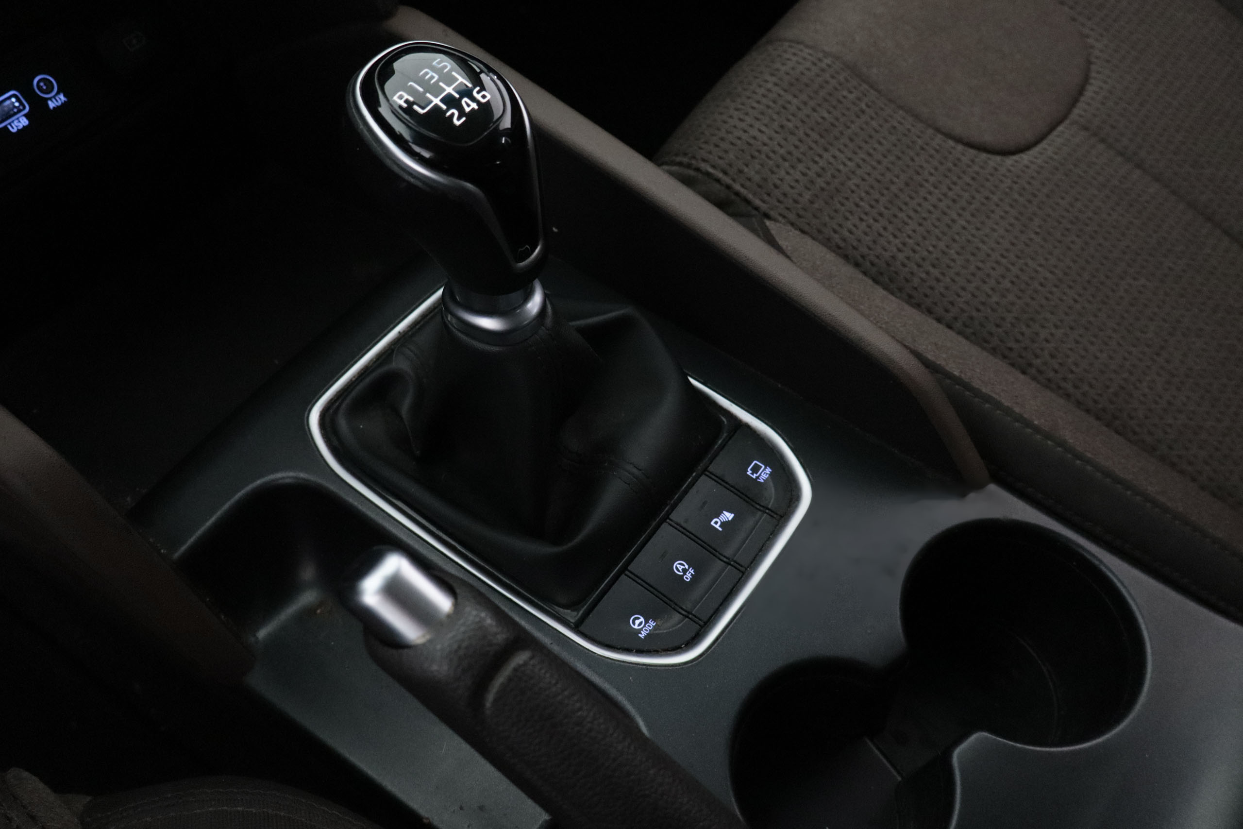 Hyundai Santa Fe 2.2 CRDI 4X2 200CV 7 PLAZAS 5P # IVA DEDUCIBLE,PARKTRONIC,CAMARA TRASERA foto 18