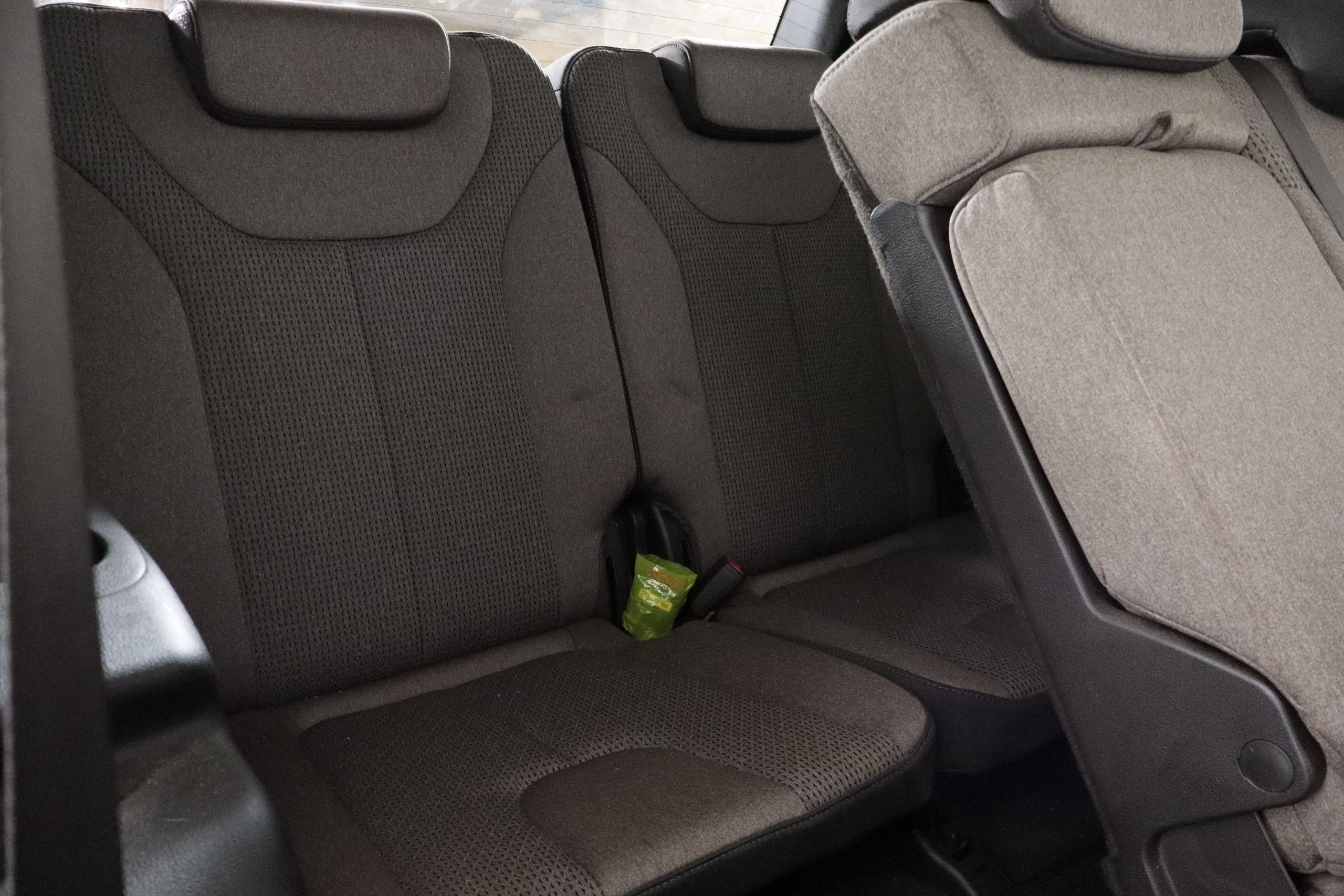 Hyundai Santa Fe 2.2 CRDI 4X2 200CV 7 PLAZAS 5P # IVA DEDUCIBLE,PARKTRONIC,CAMARA TRASERA foto 23