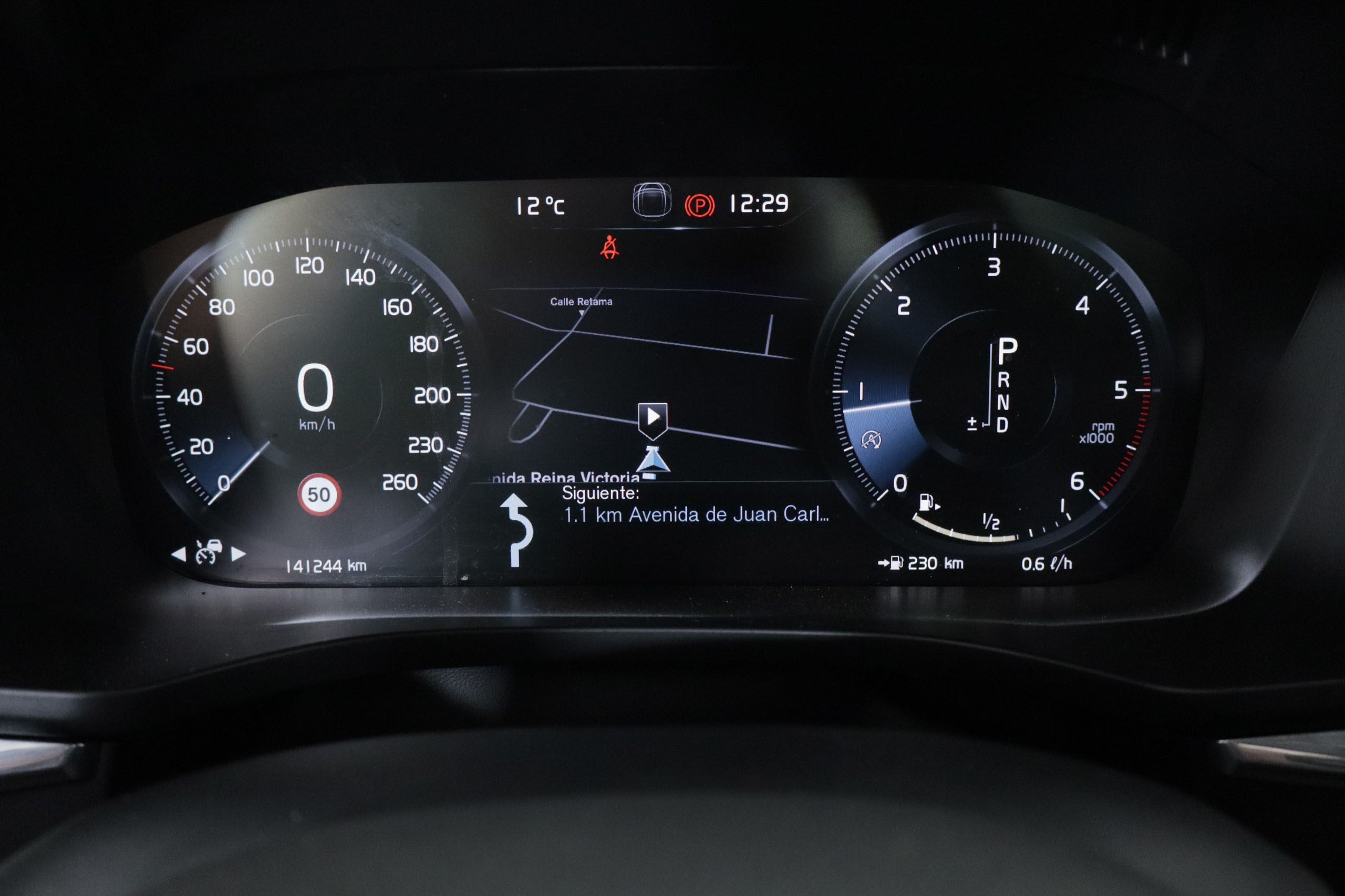 Volvo Xc 60 2.0 D4 INSCRIPTION 190CV AUTO 2WD 5P # TECHO PANORAMICO ELE,NAVY,CUERO,PARKTRONIC foto 21