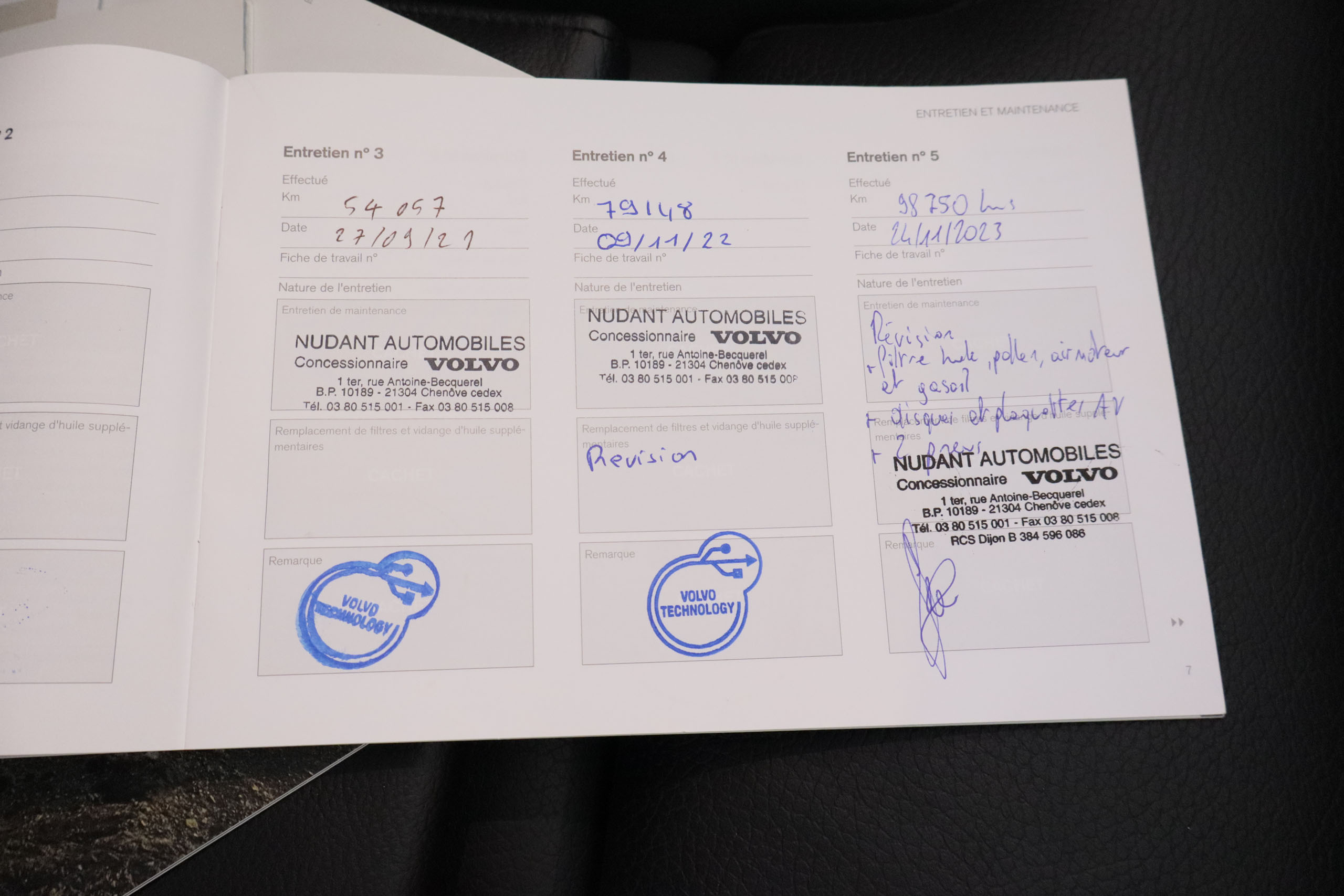 Volvo Xc 60 2.0 D4 INSCRIPTION 190CV AUTO 2WD 5P # TECHO PANORAMICO ELE,NAVY,CUERO,PARKTRONIC foto 33