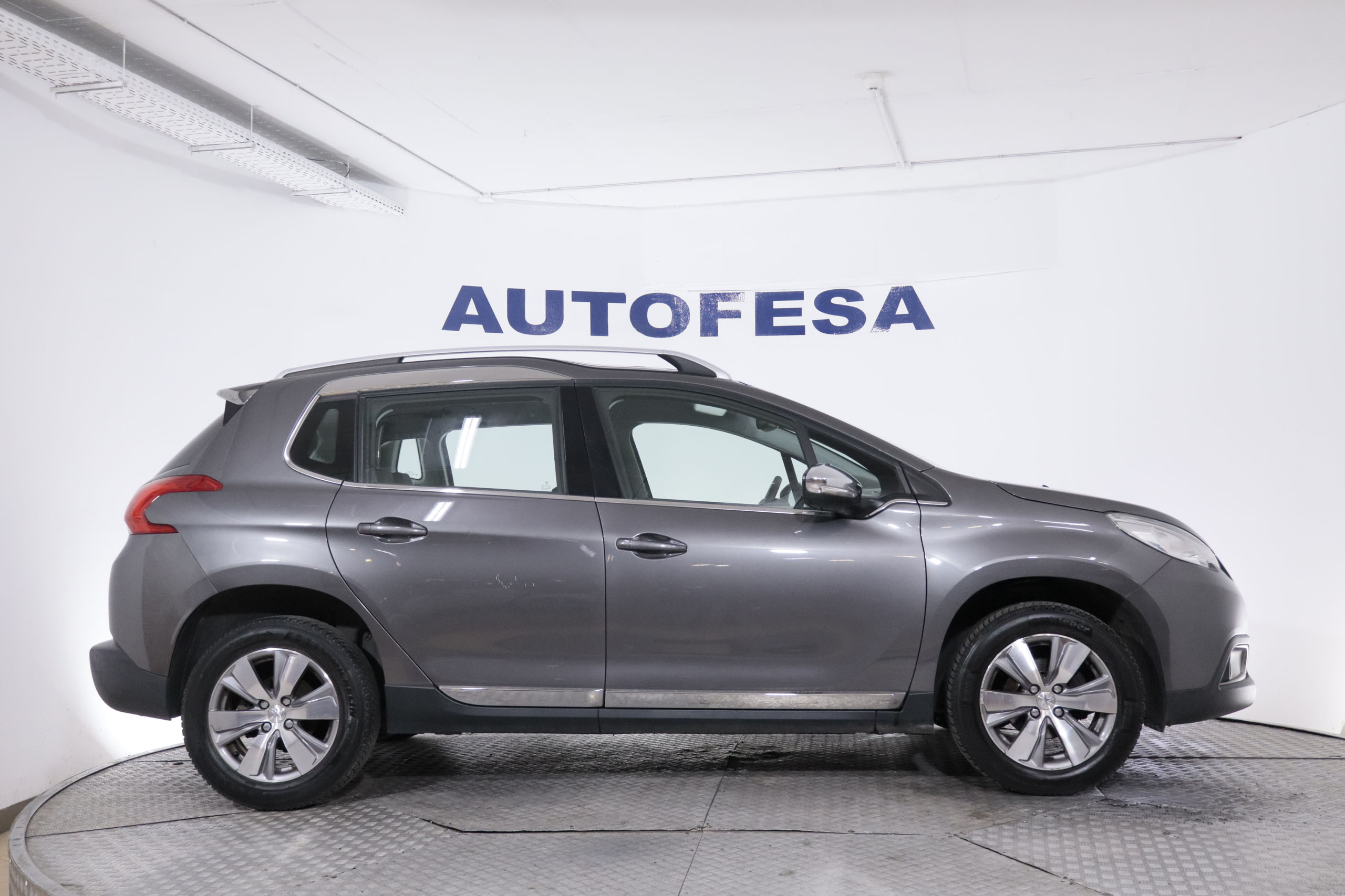 Peugeot 2008 1.2 ALLURE 82CV 5P # PARKTRONIC foto 10