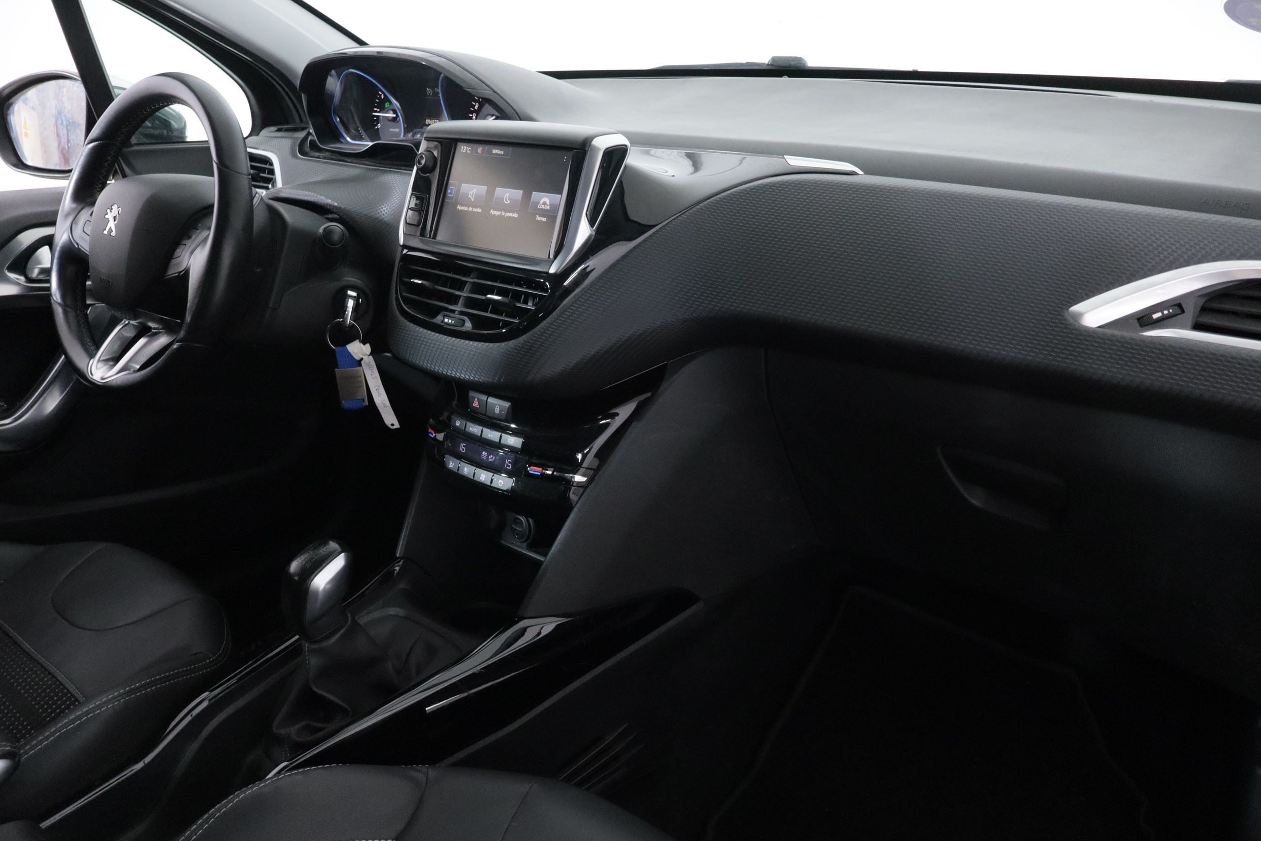 Peugeot 2008 1.2 ALLURE 82CV 5P # PARKTRONIC foto 15