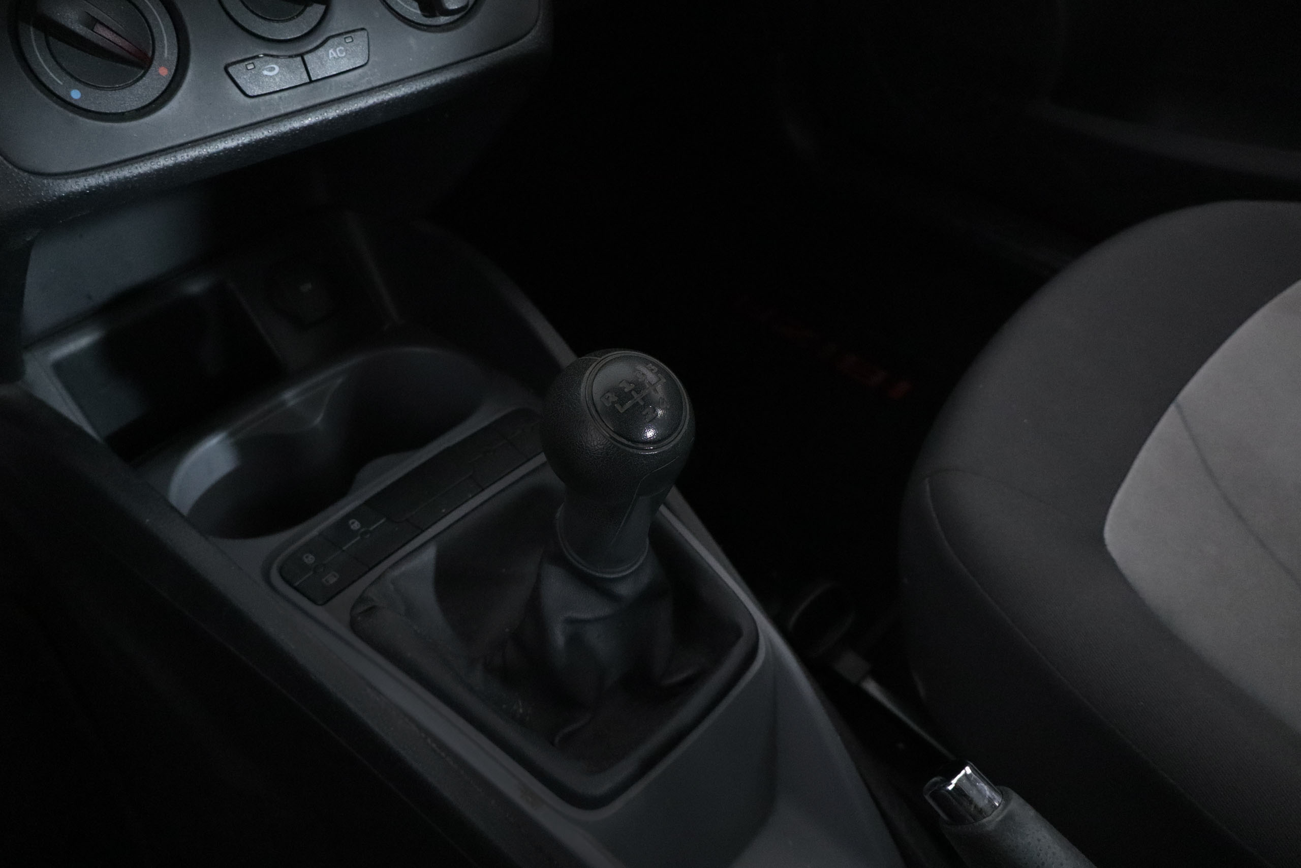 Seat Ibiza 1.2 TSI STYLE 85cv 5p foto 18