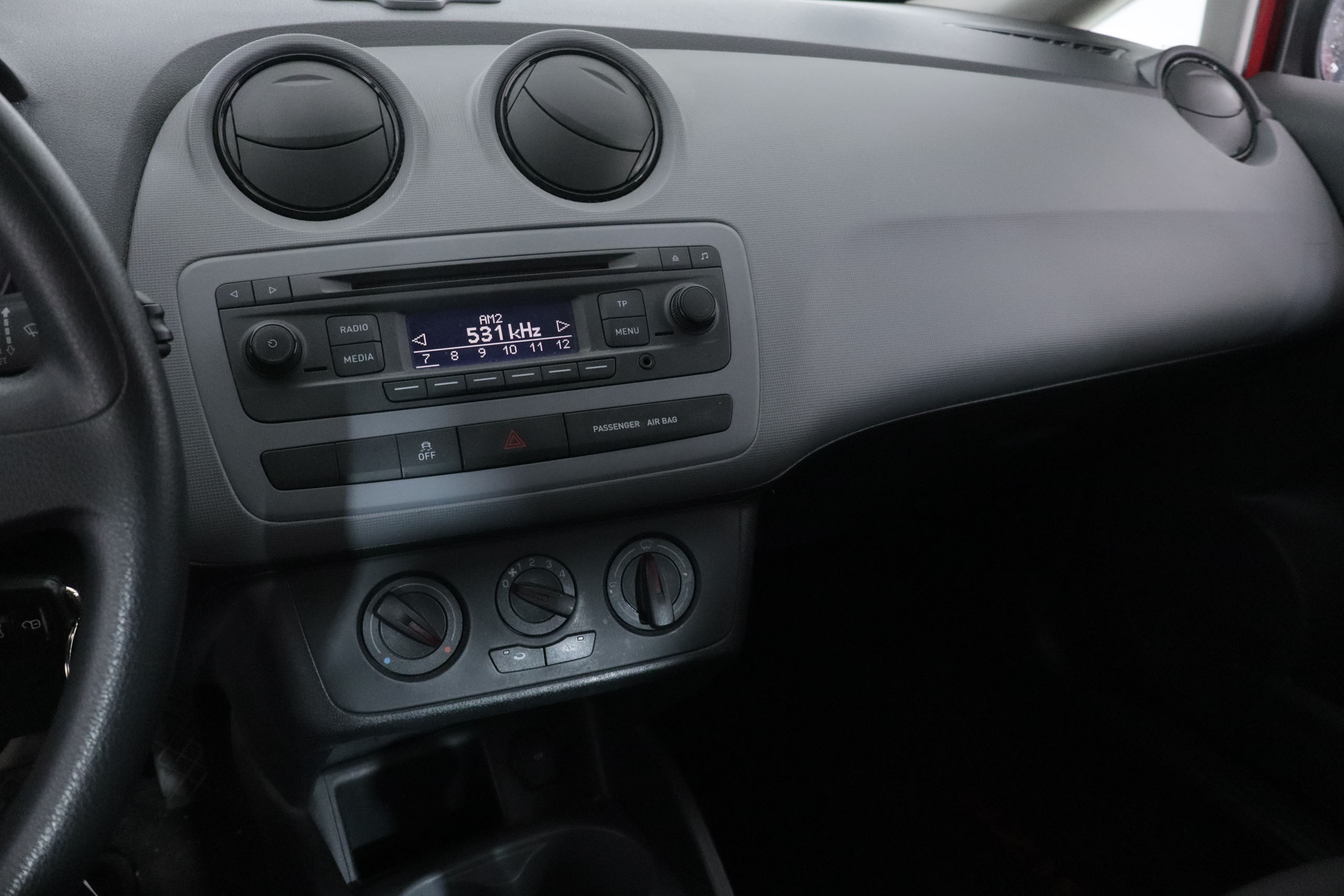 Seat Ibiza 1.2 TSI STYLE 85cv 5p foto 17