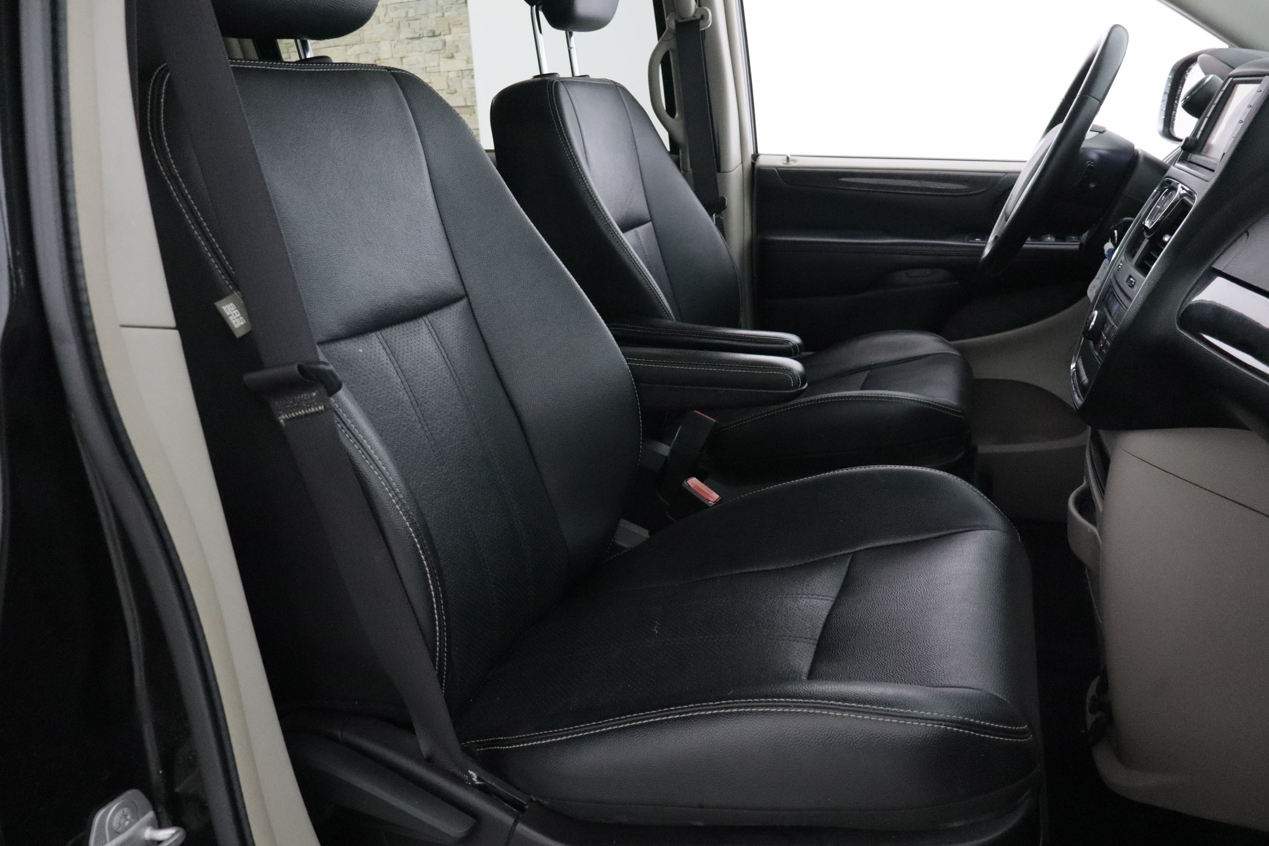 Lancia Voyager 2.8CRD  AUTO EDICION LIMITADA FAMILY CLASS 178CV 5P 7P #NAVY, PARKTRONIC foto 24