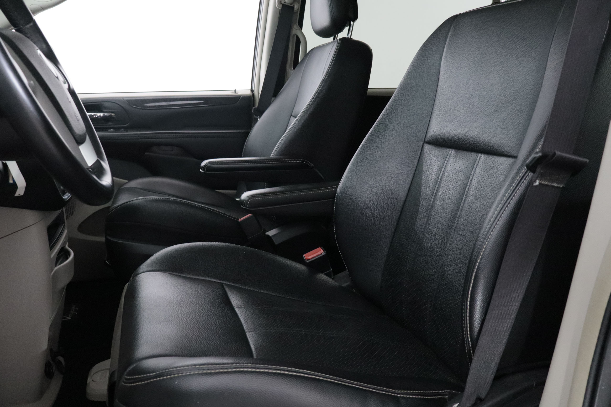 Lancia Voyager 2.8CRD  AUTO EDICION LIMITADA FAMILY CLASS 178CV 5P 7P #NAVY, PARKTRONIC foto 23