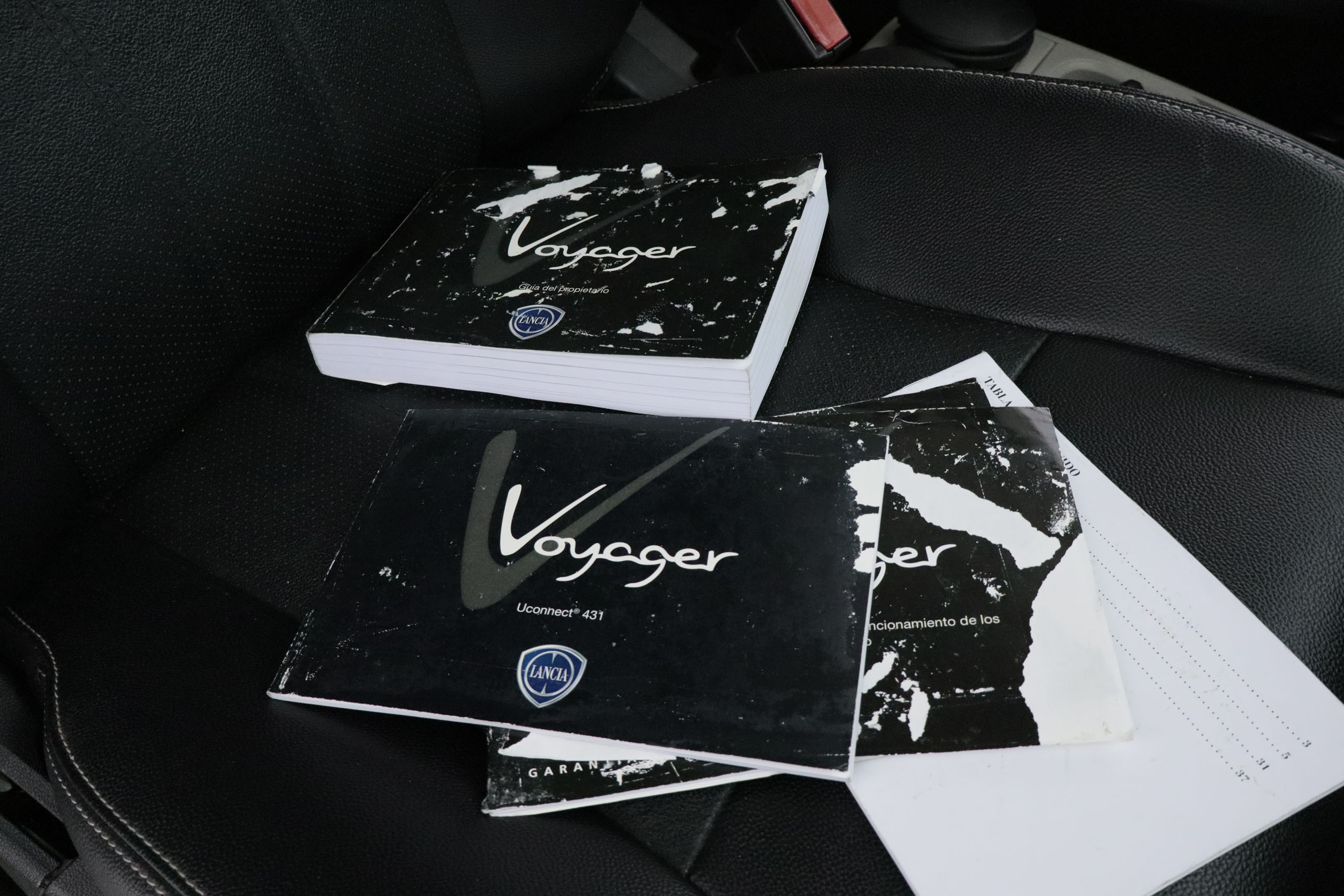 Lancia Voyager 2.8CRD  AUTO EDICION LIMITADA FAMILY CLASS 178CV 5P 7P #NAVY, PARKTRONIC foto 27