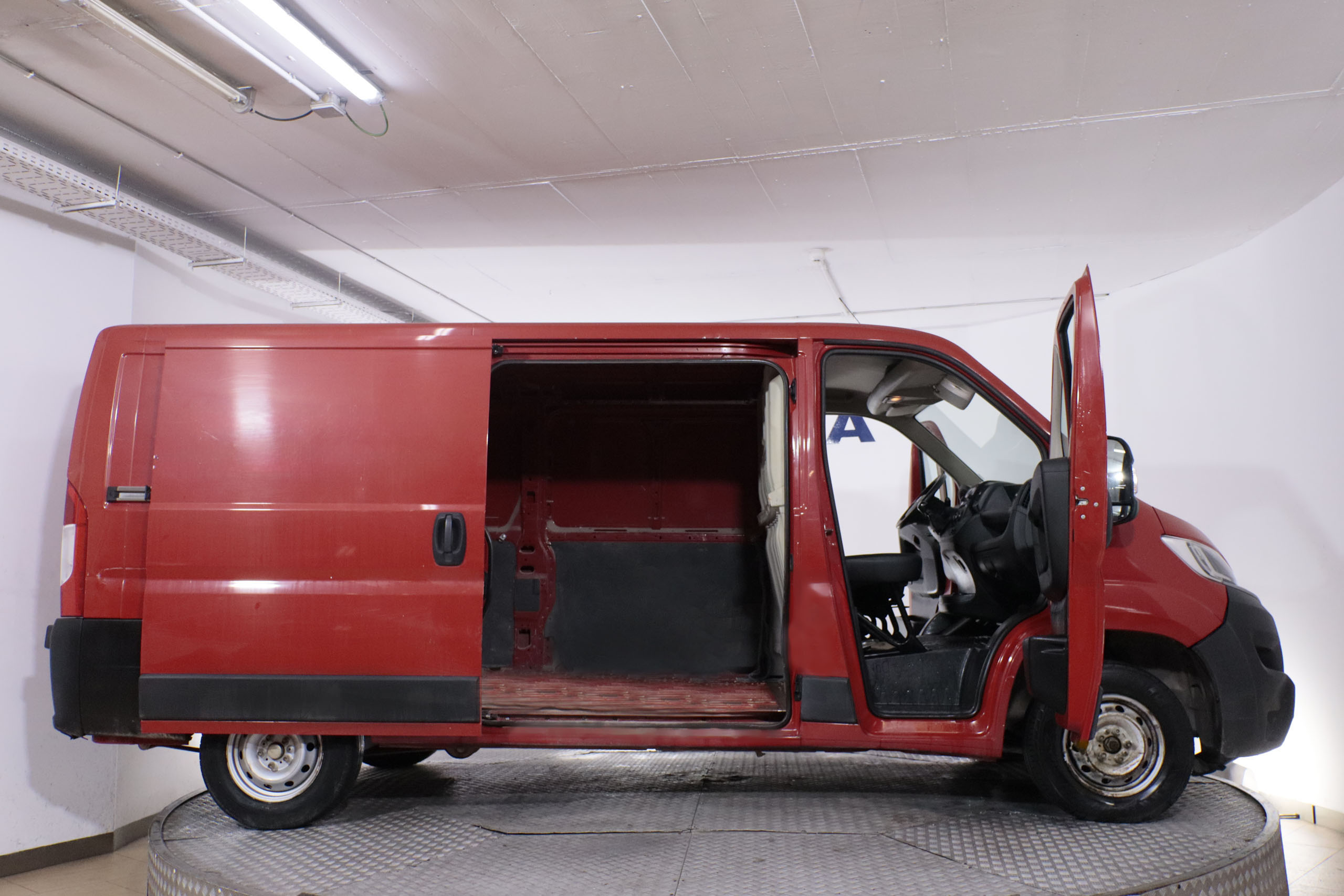 Citroen Jumper 2.2 BLUEHDI L2H1 120 2p # IVA DEDUCIBLE foto 11