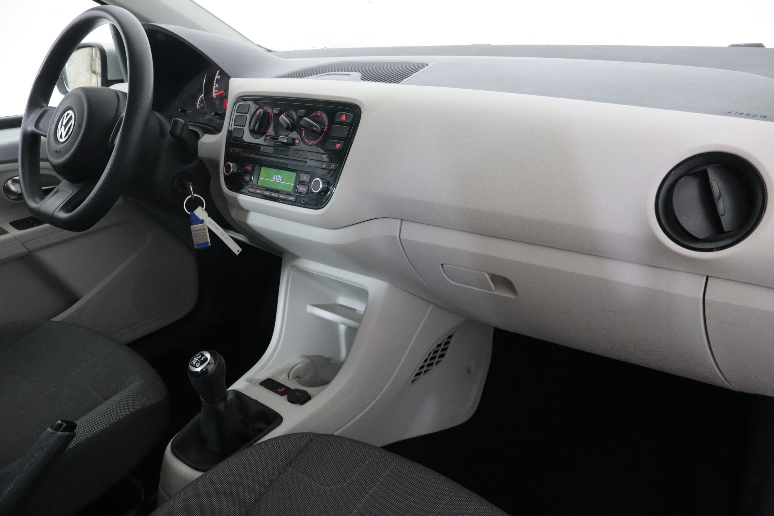 Volkswagen Up! 1.0 MOVE 75CV  5P foto 20