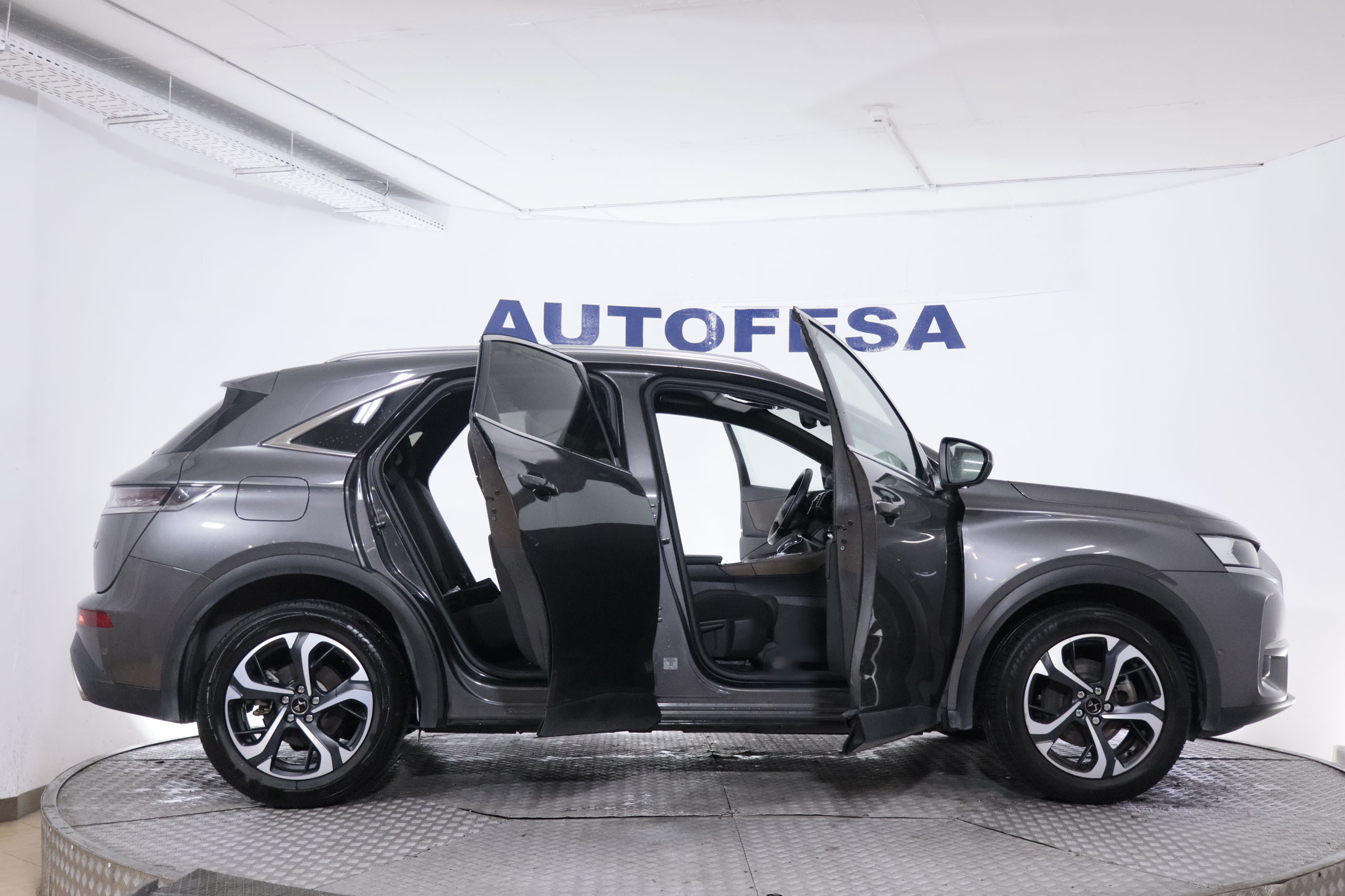 DS DS 7 Crossback 1.6i AUTO 180CV SO CHIC 4x2 5P # NAVY, LUCES LED, PARKTRONIC foto 13