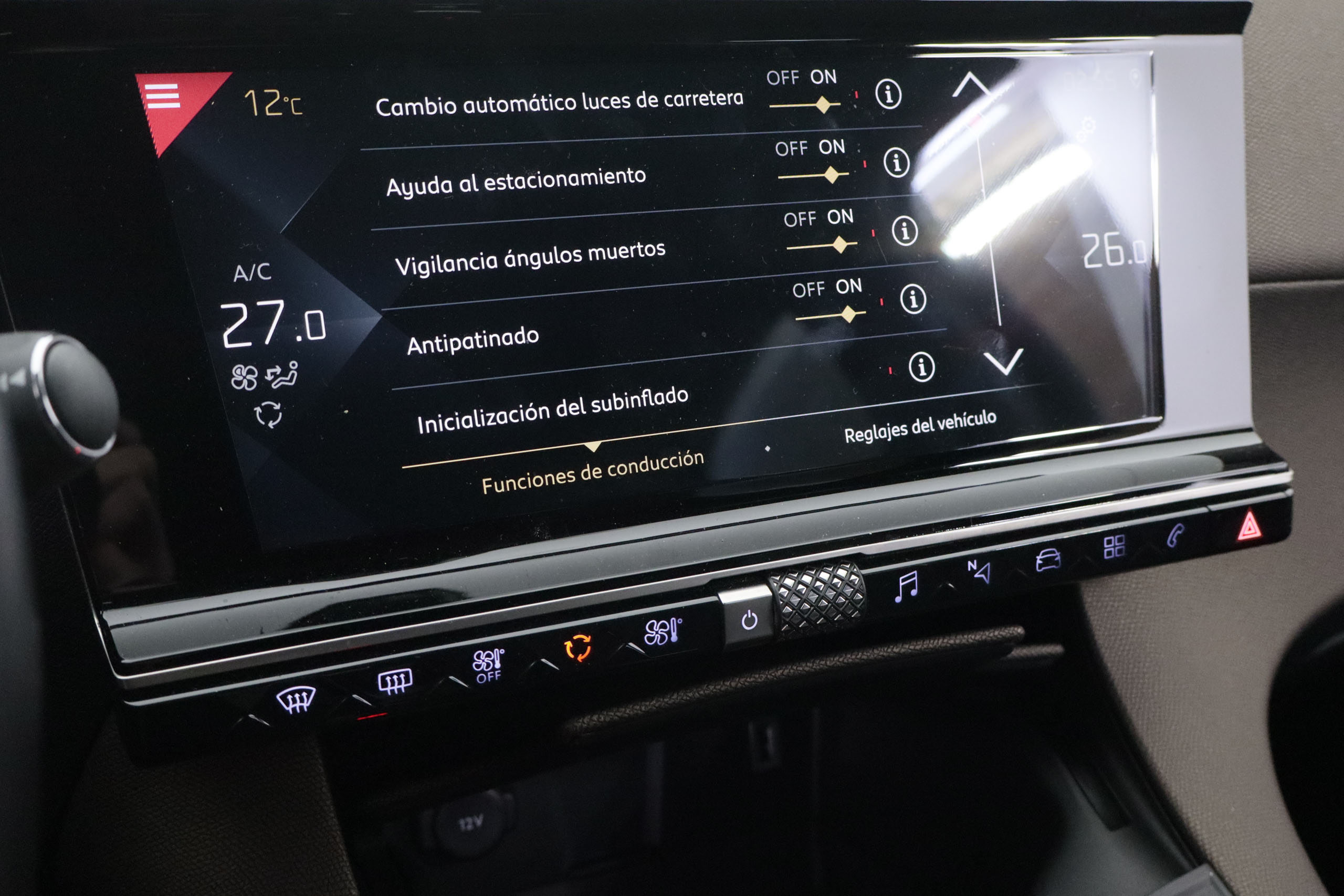 DS DS 7 Crossback 1.6i AUTO 180CV SO CHIC 4x2 5P # NAVY, LUCES LED, PARKTRONIC foto 24