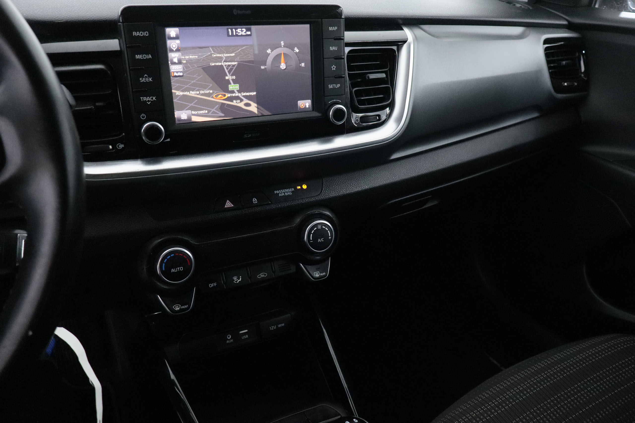 Kia Stonic 1.2 CVVT DRIVE 84CV 5P # NAVY,CAMARA TRASERA,PARKTRONIC foto 17