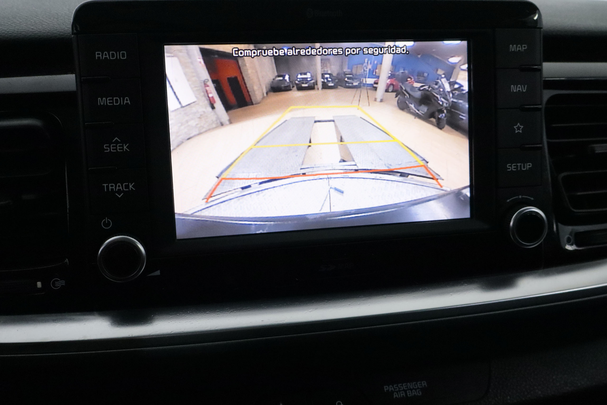 Kia Stonic 1.2 CVVT DRIVE 84CV 5P # NAVY,CAMARA TRASERA,PARKTRONIC foto 20